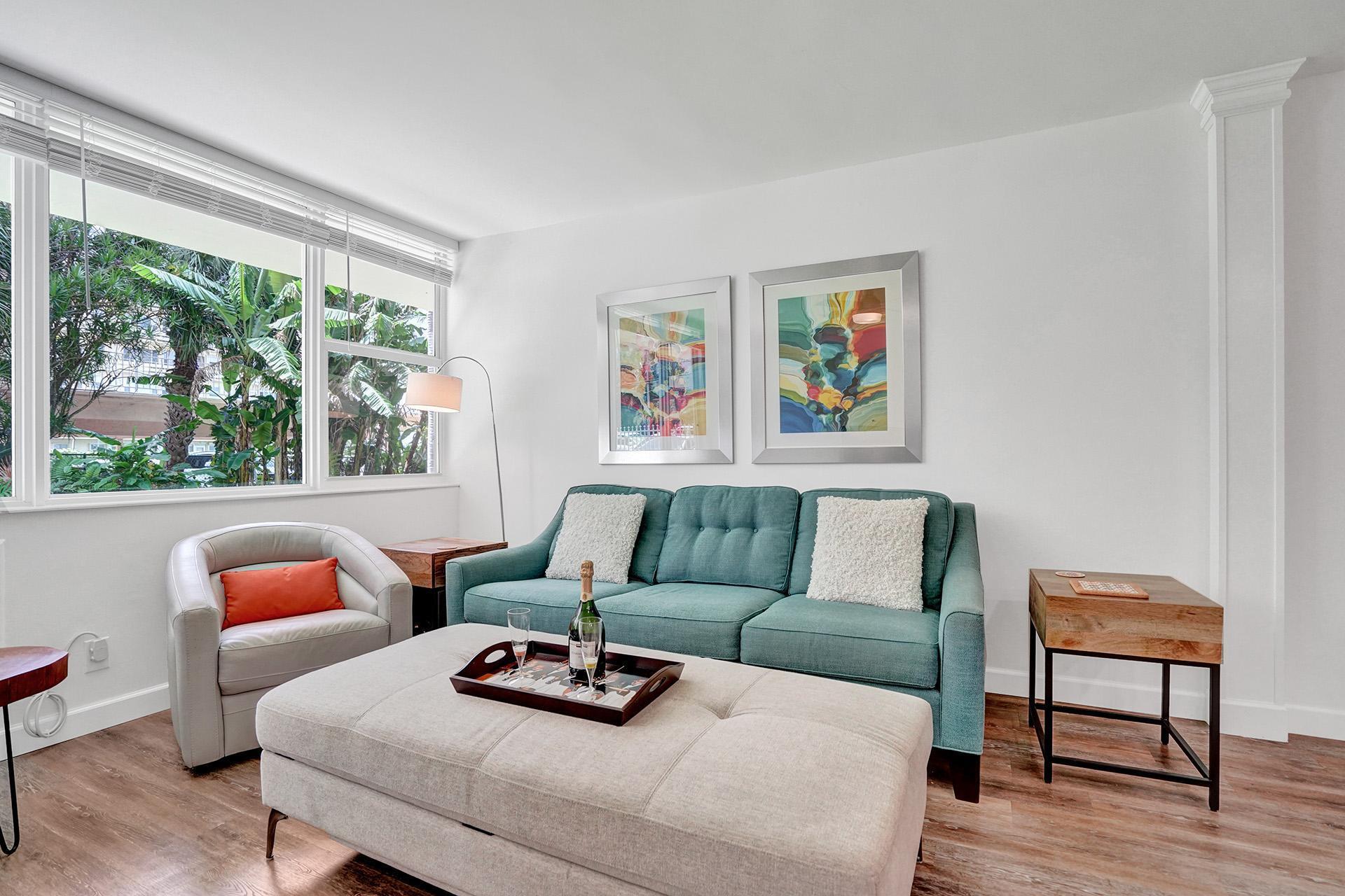 HARBOR HOUSE NORTH CONDO - Residential