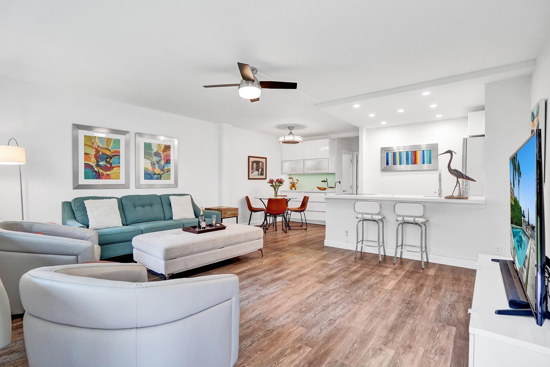 HARBOR HOUSE NORTH CONDO - Residential
