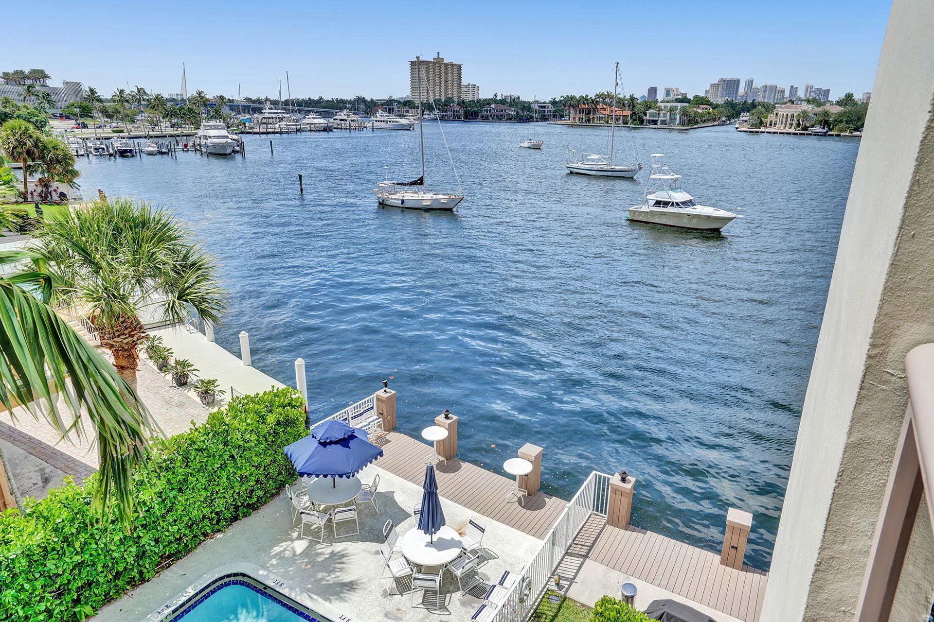 HARBOR HOUSE NORTH CONDO - Residential