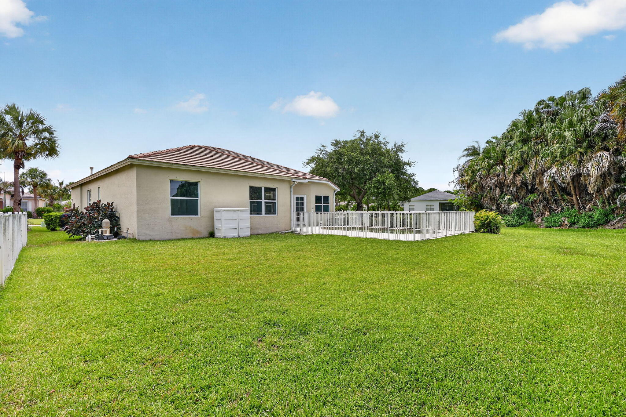 LAKEFOREST AT ST LUCIE WEST PHASE 1 - Residential