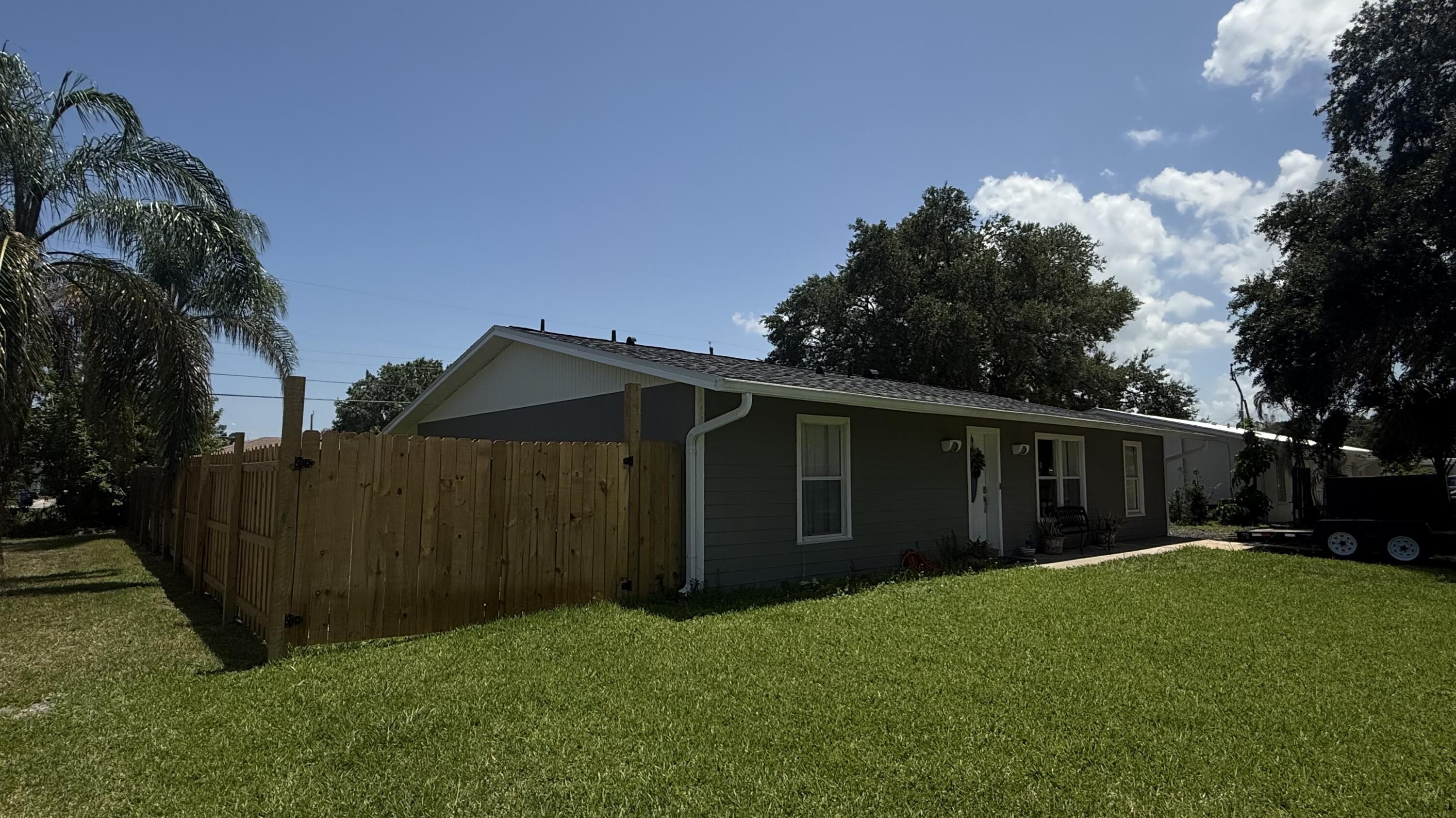VERO BEACH HIGHLANDS UNIT 2 - Residential