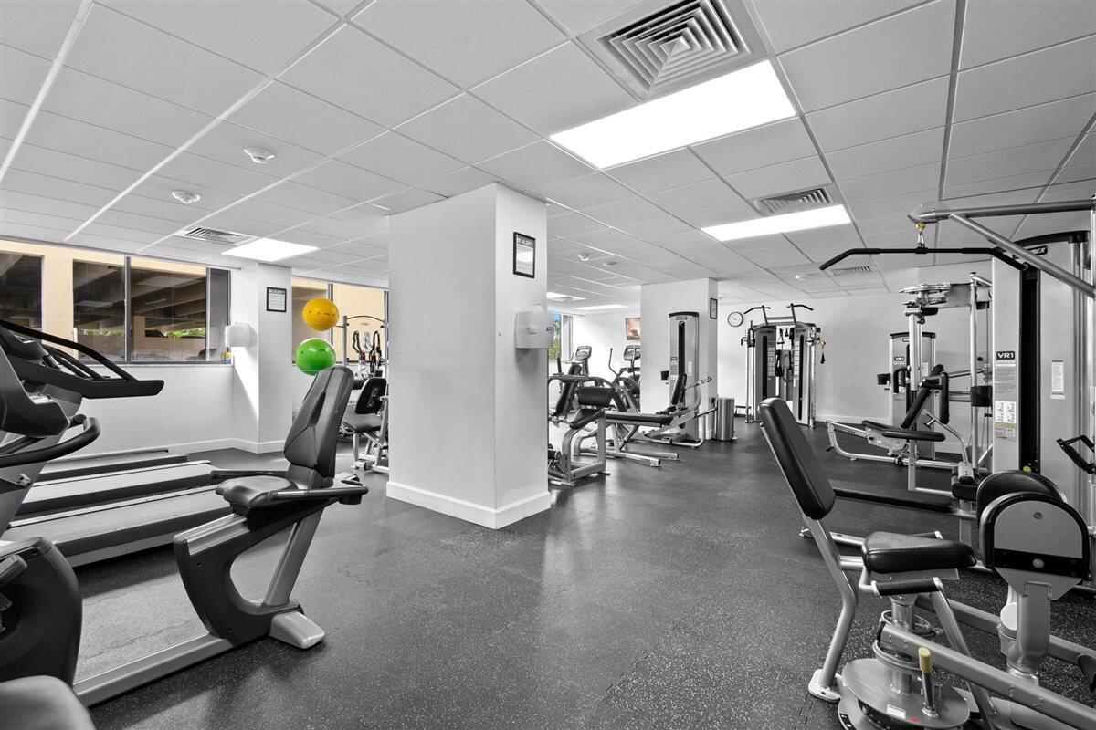 PALM BEACH HOUSE CONDO - Residential