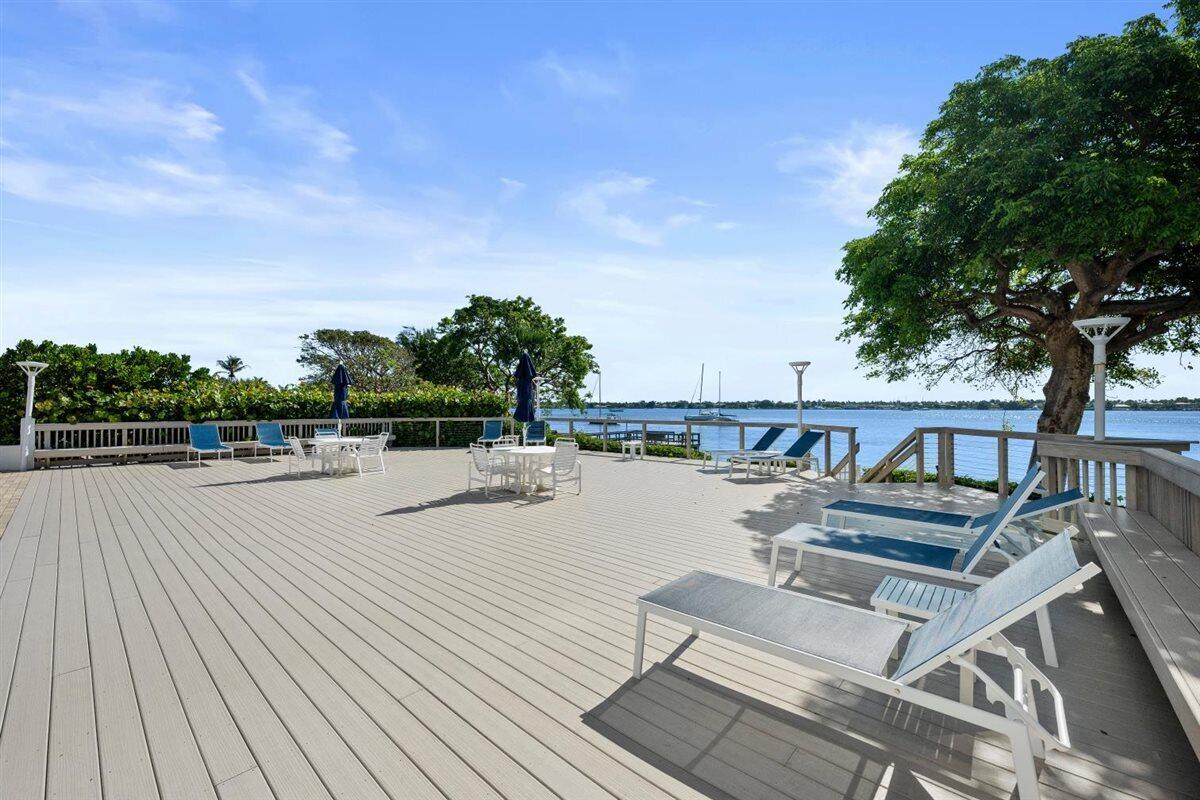 PALM BEACH HOUSE CONDO - Residential