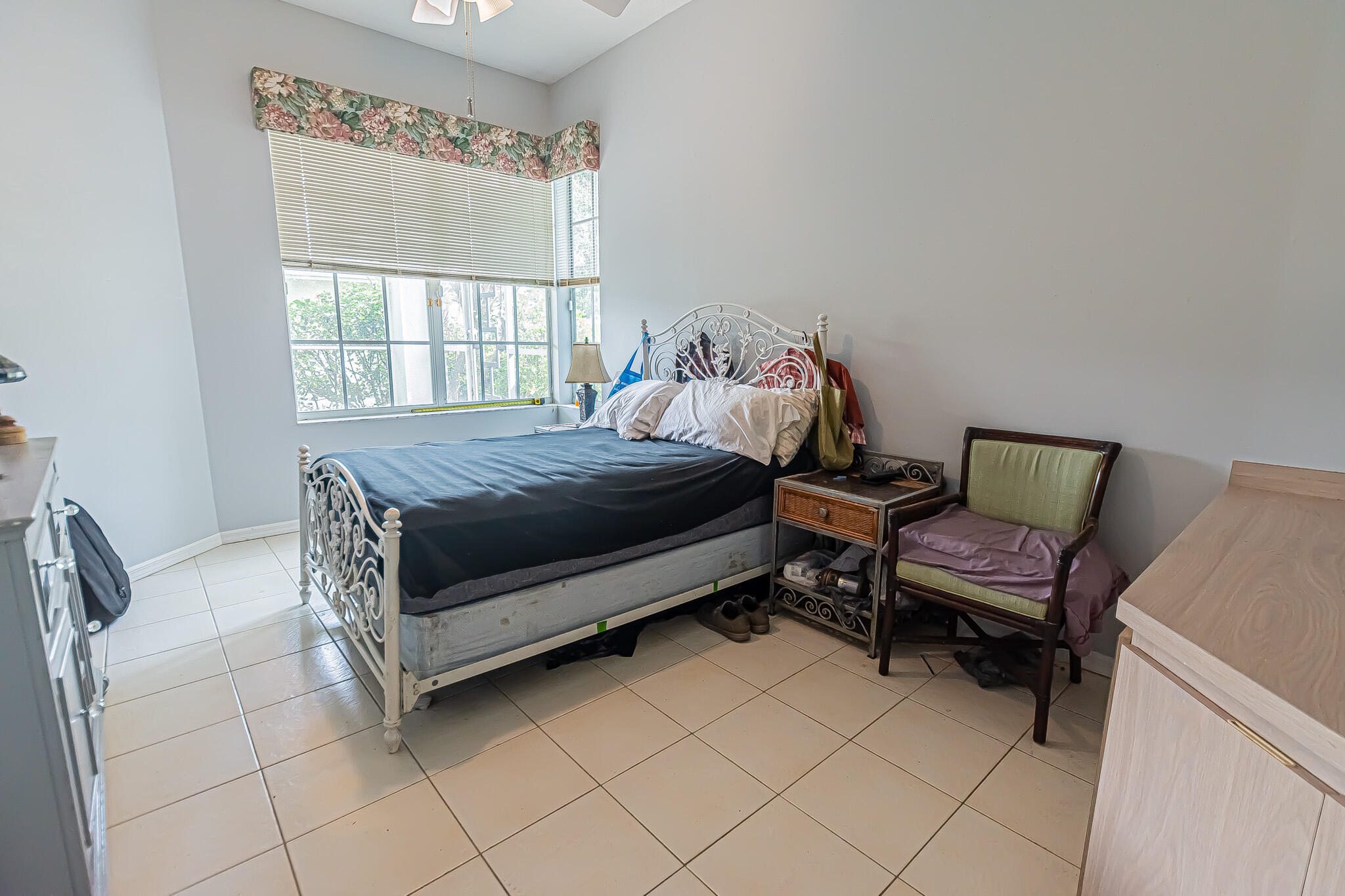 FAIRWAY ISLE - Residential