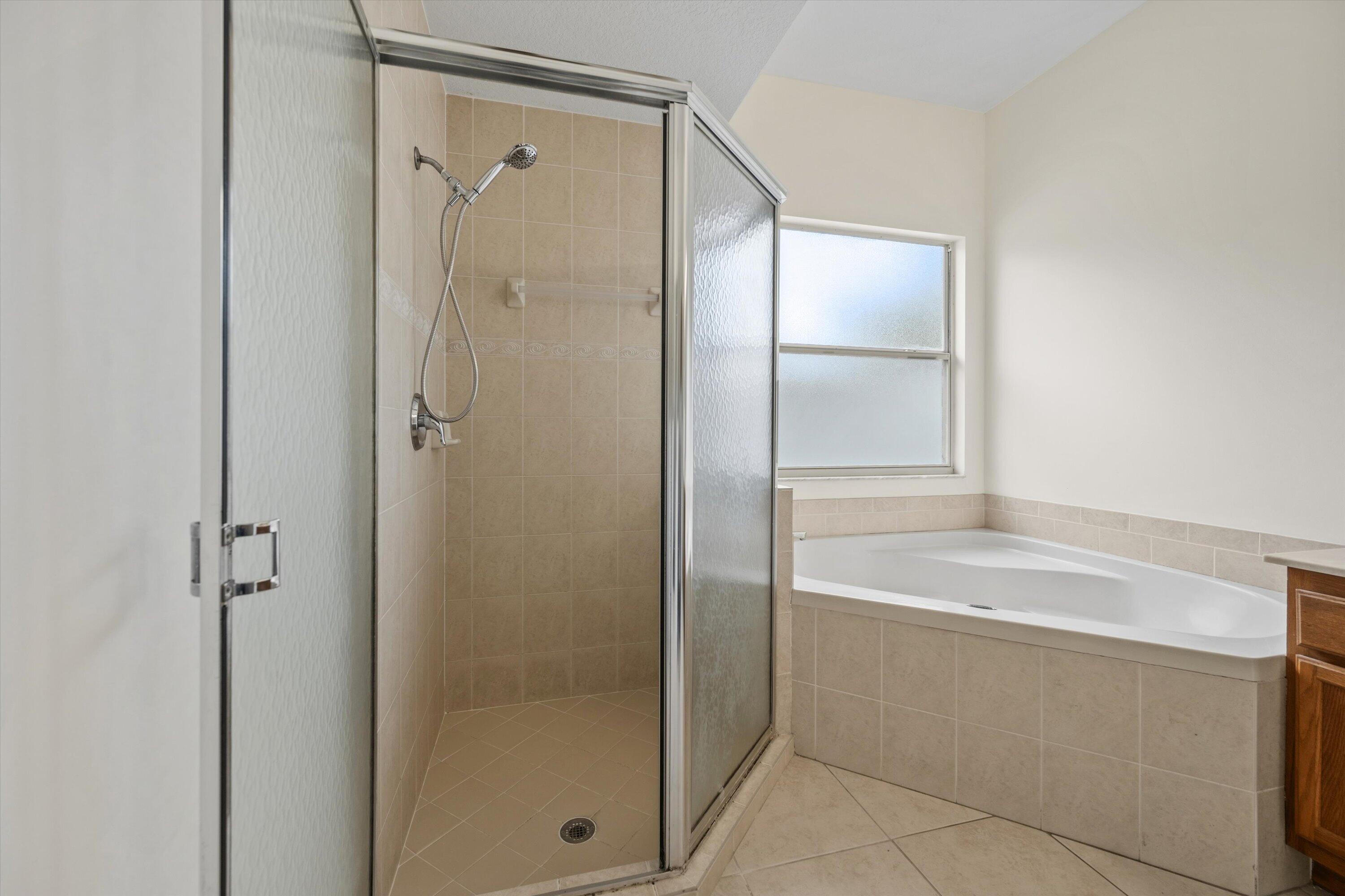 ESTATES OF ROYAL PALM BEACH 5 - Residential Lease