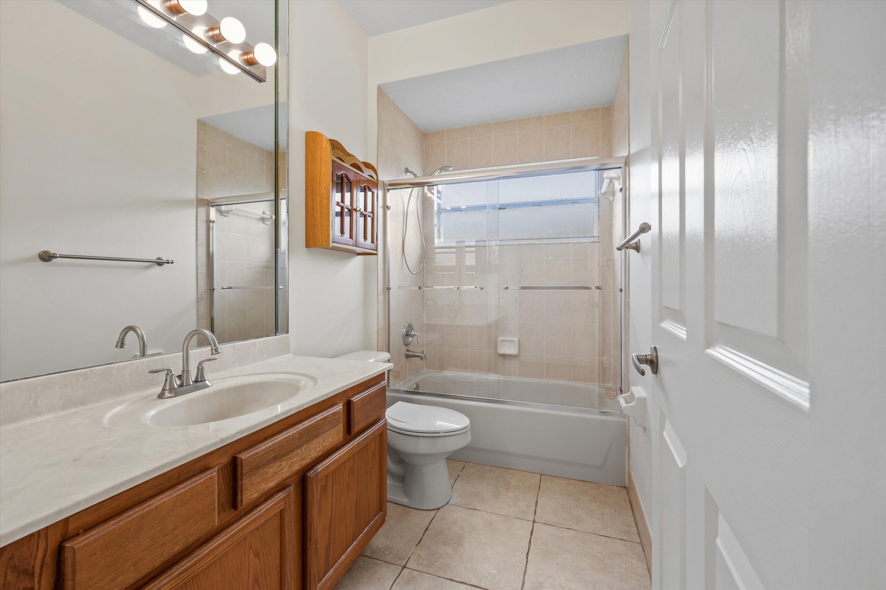 ESTATES OF ROYAL PALM BEACH 5 - Residential Lease