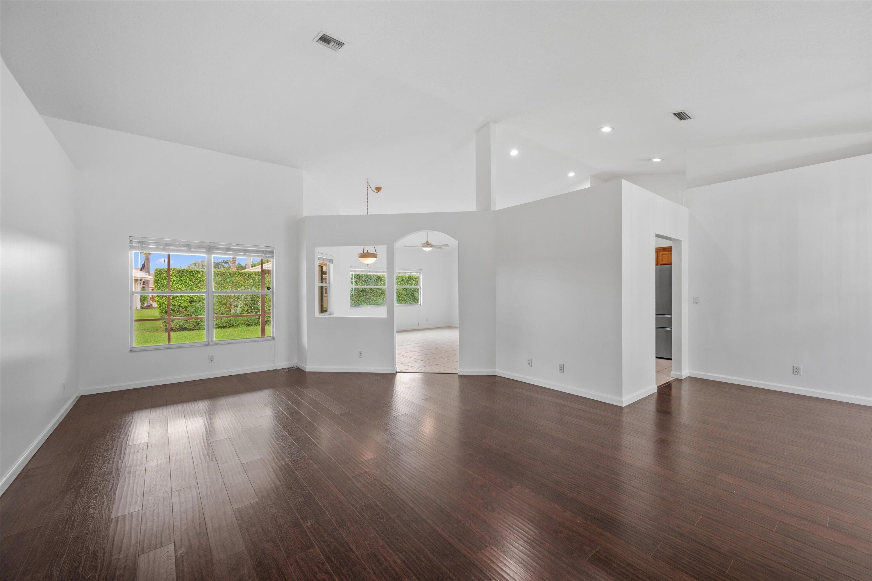 ESTATES OF ROYAL PALM BEACH 5 - Residential Lease