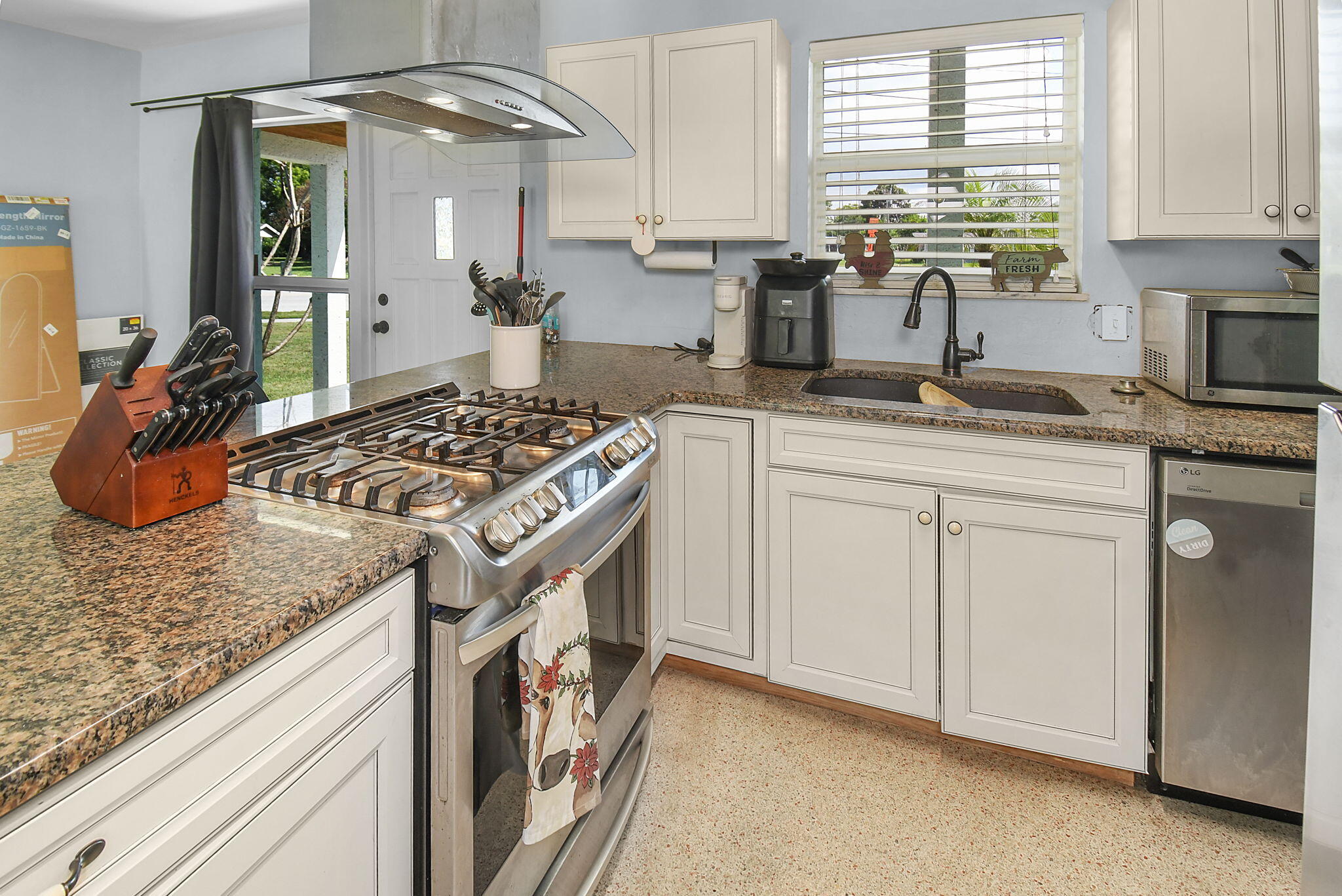 RIVER PARK UNIT 5 - Residential
