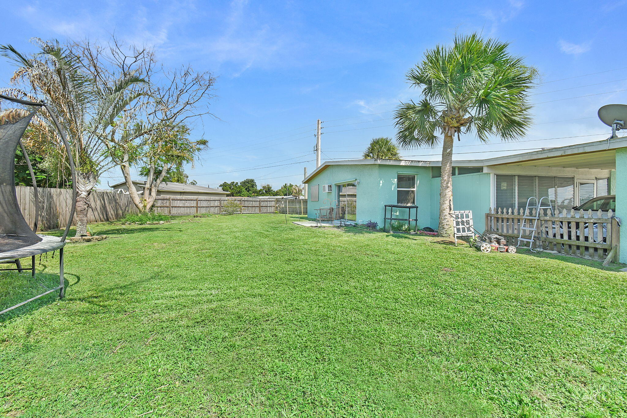 RIVER PARK UNIT 5 - Residential