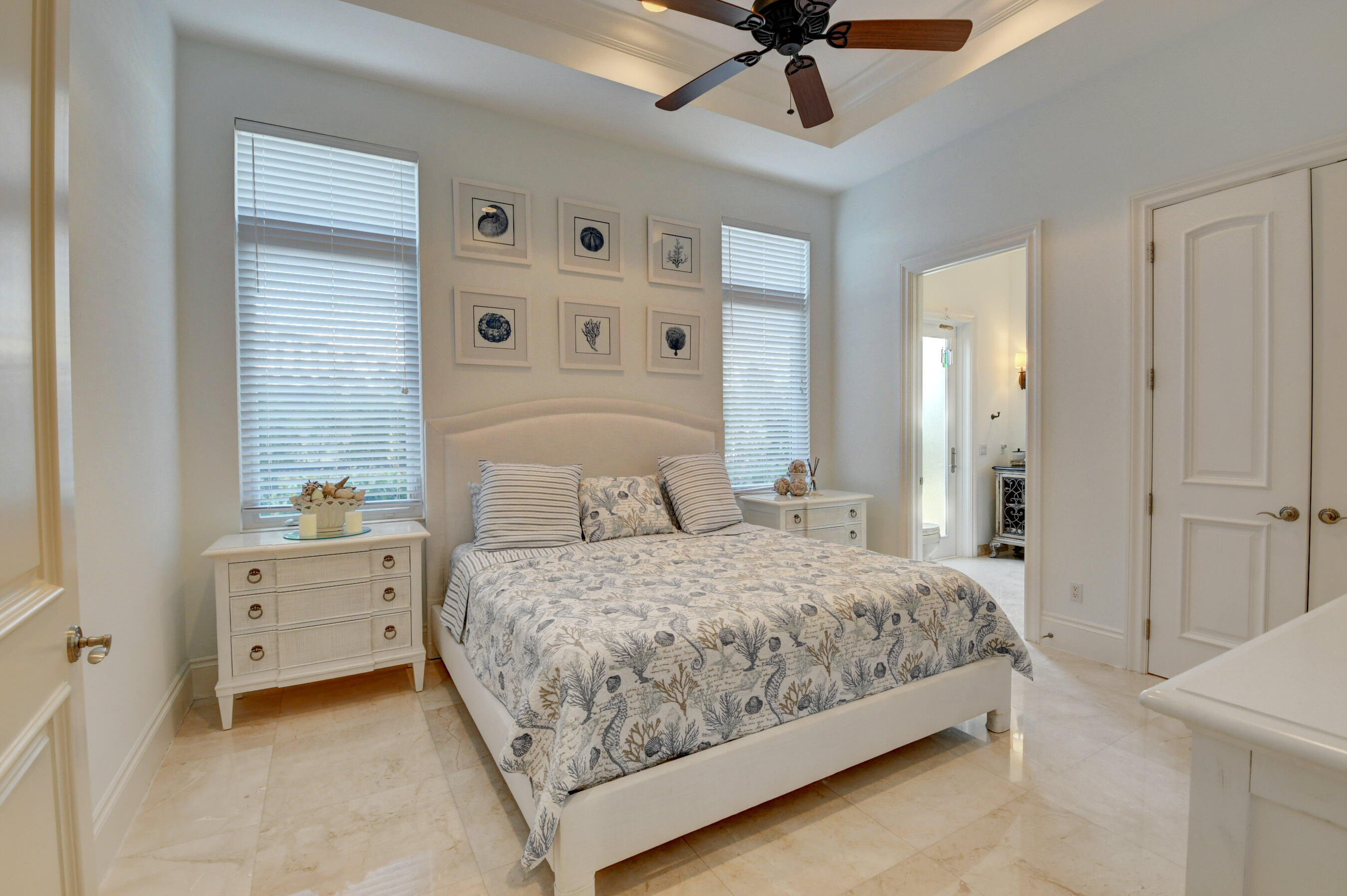 CARRIAGE HILL - Residential
