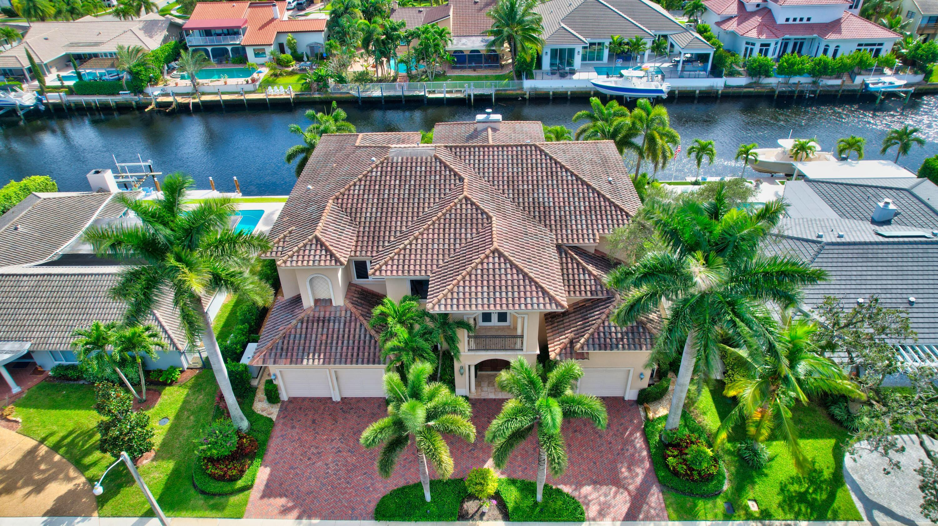 CARRIAGE HILL - Residential