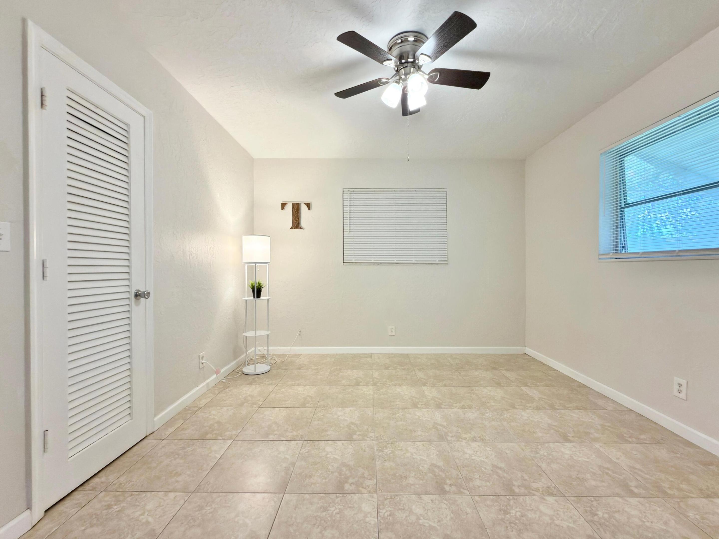 MAINLANDS OF TAMARAC LAKES - Residential Lease