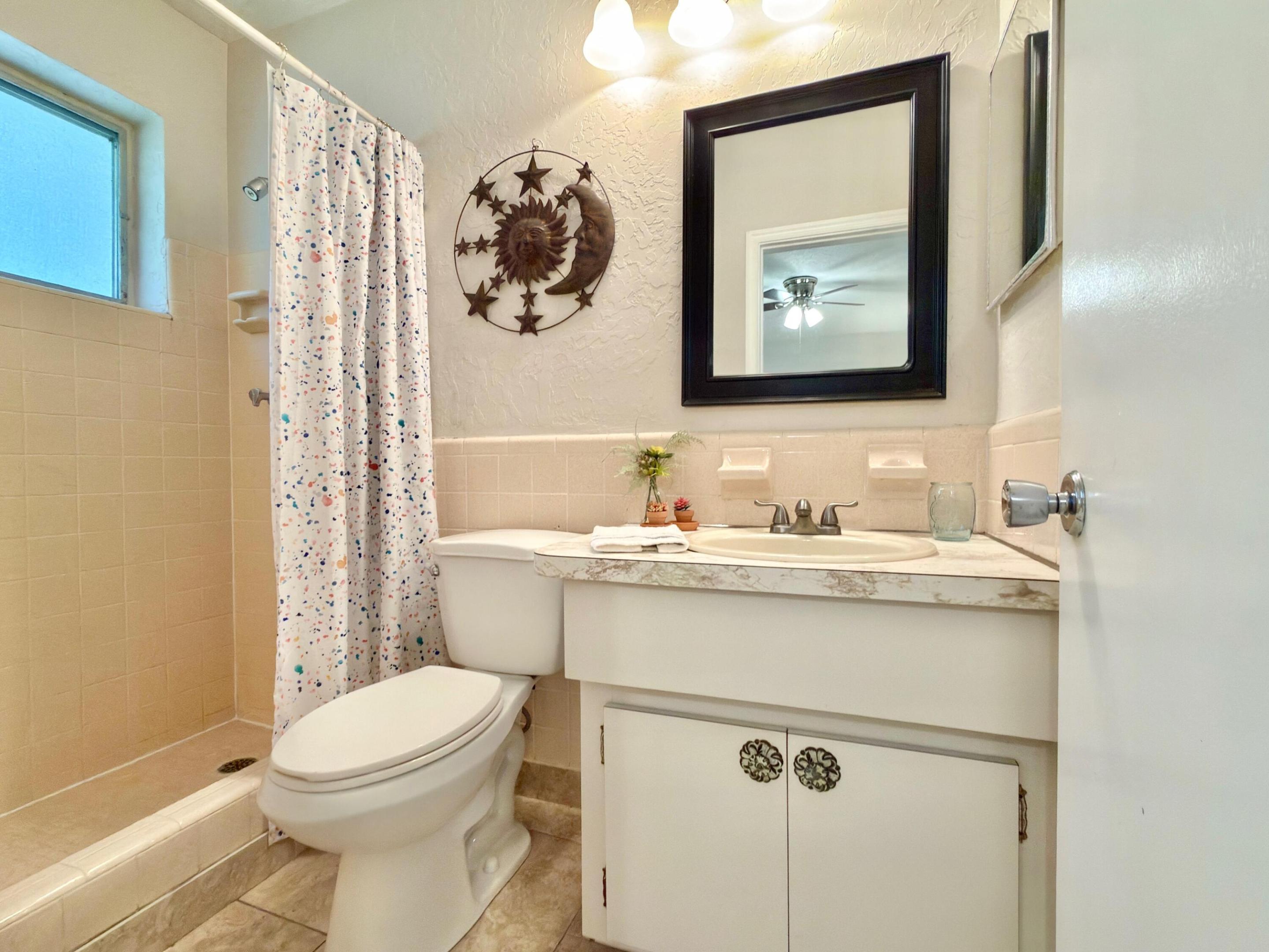 MAINLANDS OF TAMARAC LAKES - Residential Lease