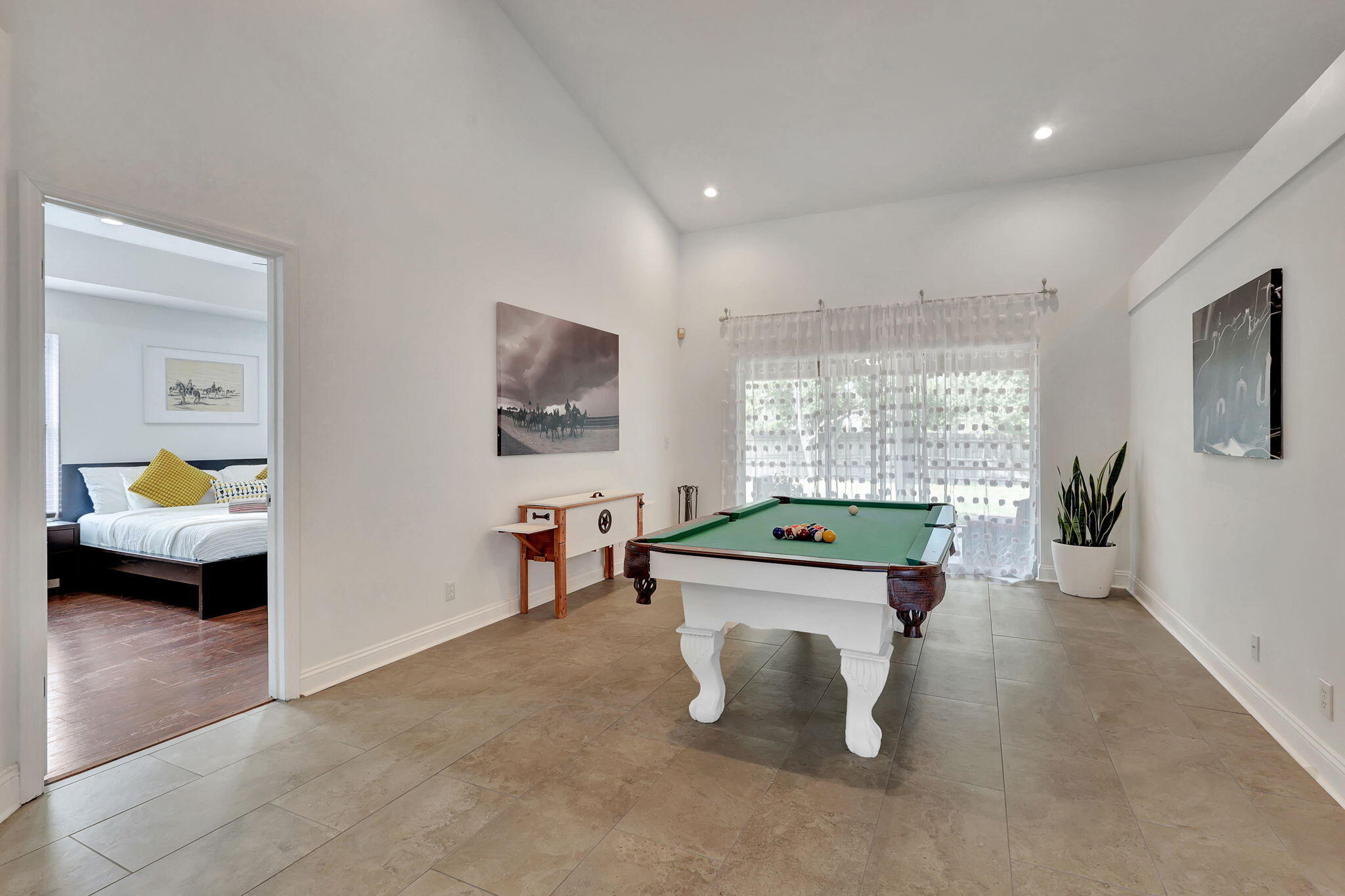 GREENVIEW SHORES 2 OF WELLINGTON - Residential Lease