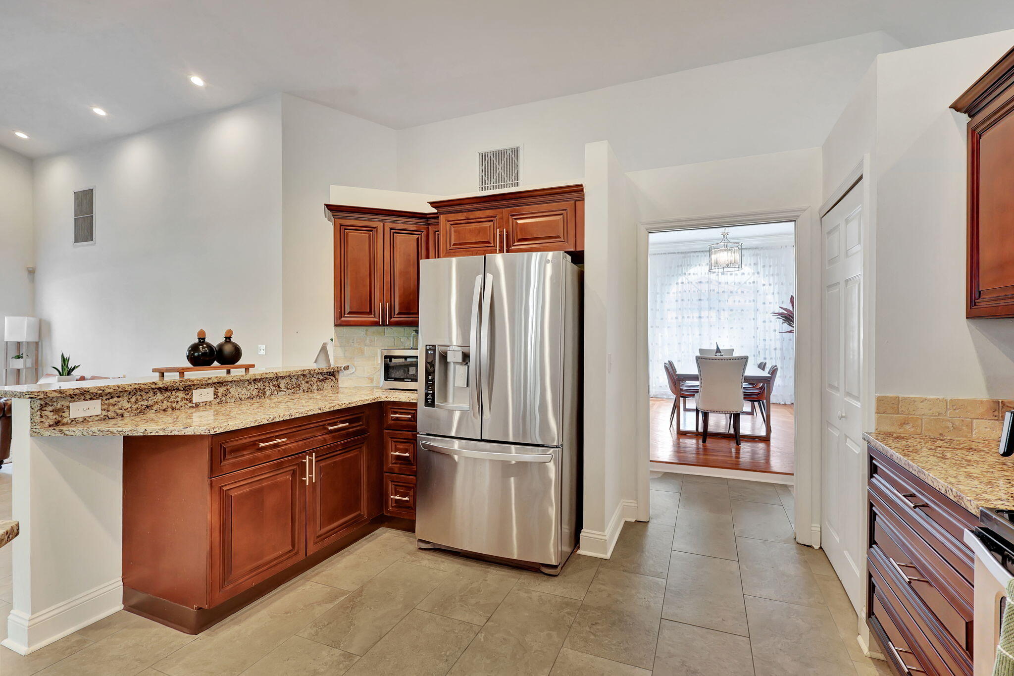 GREENVIEW SHORES 2 OF WELLINGTON - Residential Lease