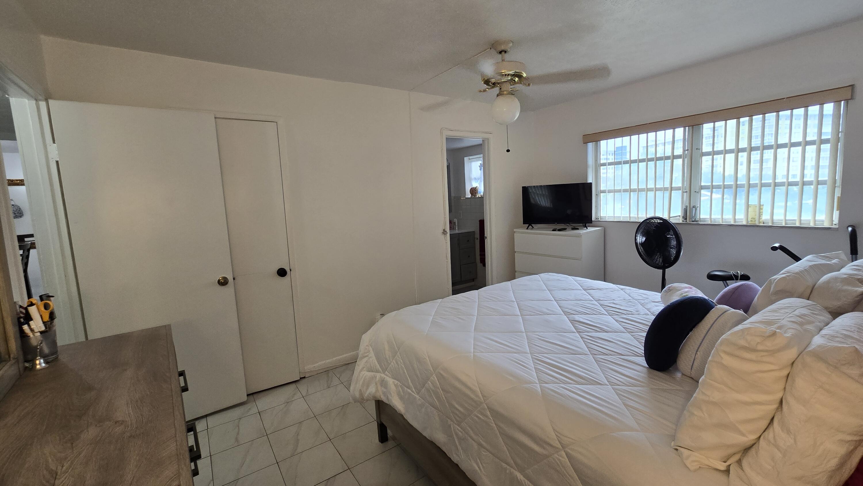 TALLWOOD WEST CONDO - Residential