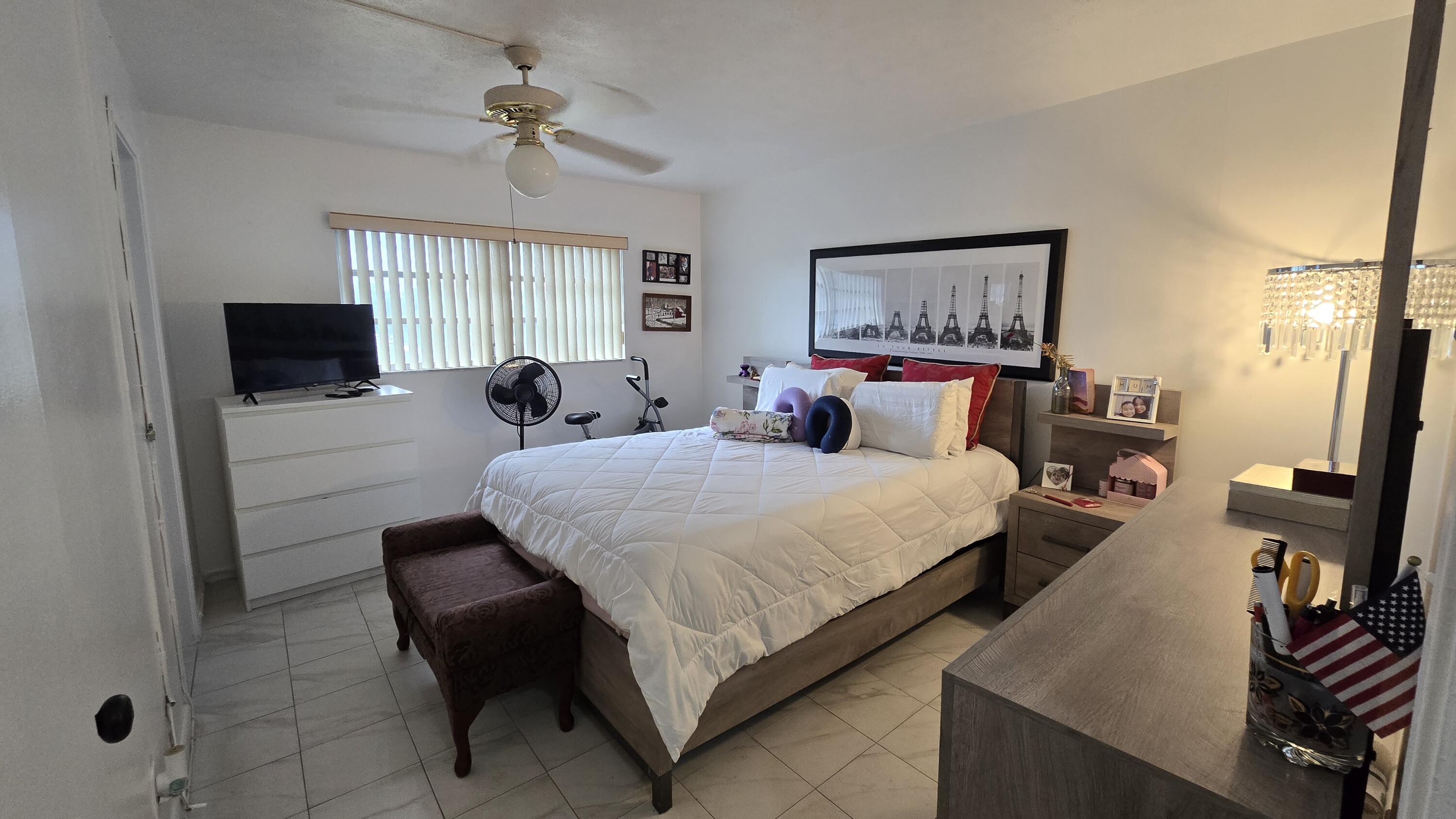 TALLWOOD WEST CONDO - Residential