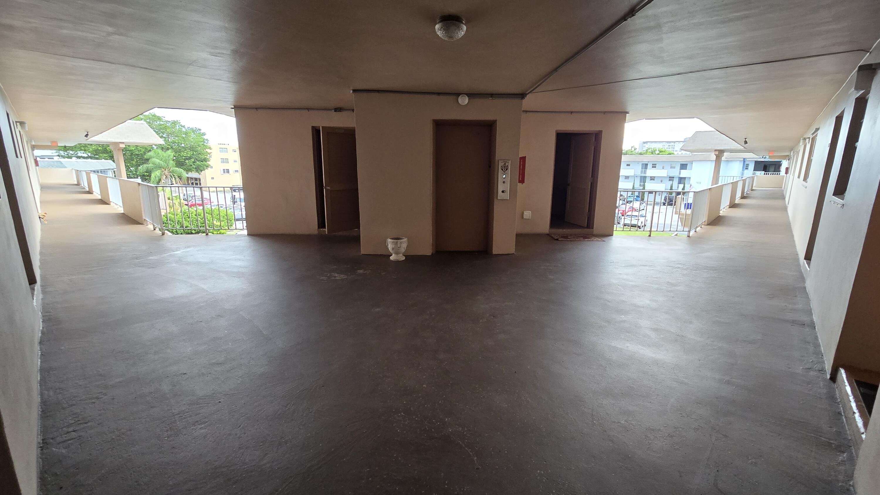 TALLWOOD WEST CONDO - Residential