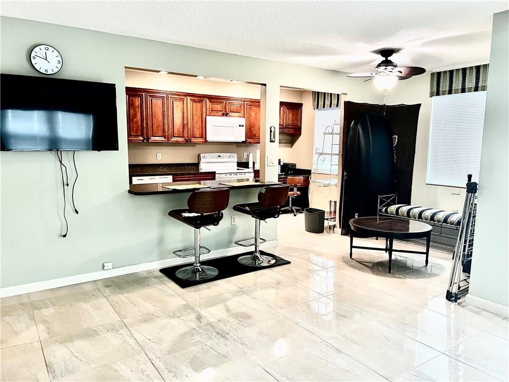 Imperial Point Condo - Residential