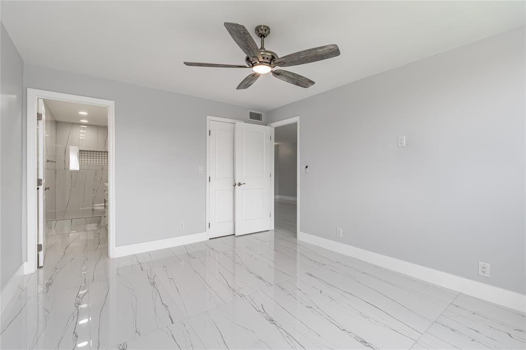 HOLLYBROOK GOLF & TENNIS - Residential