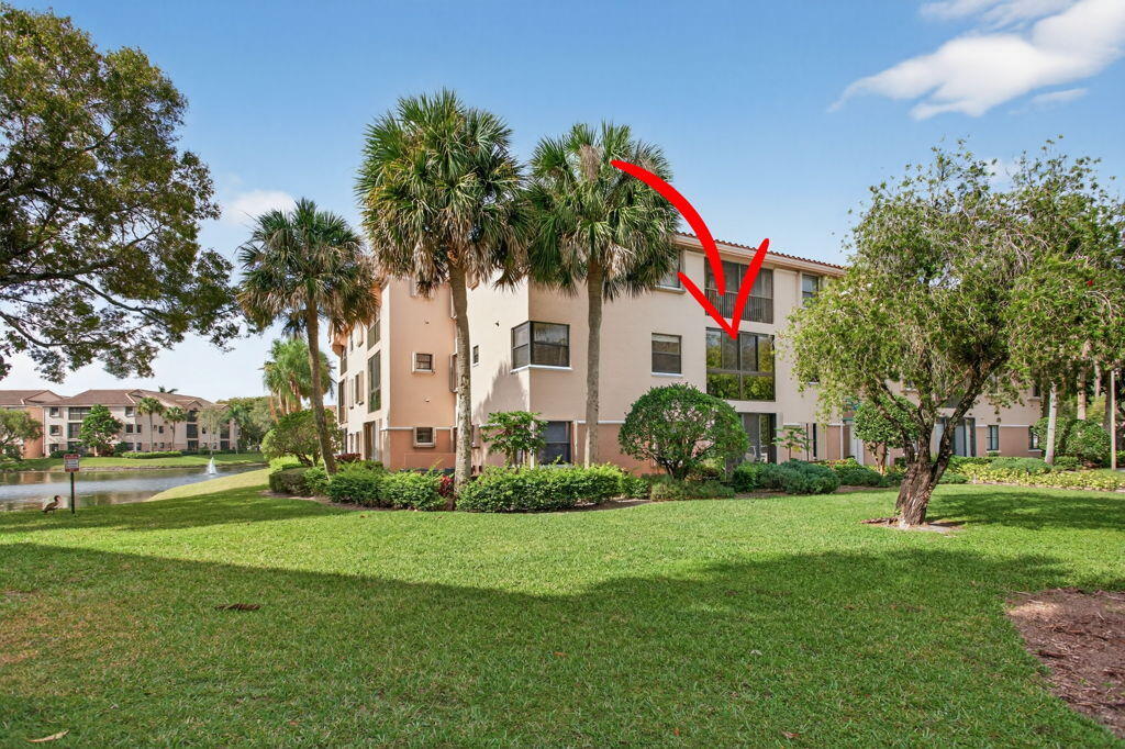 BAYVIEW VILLAGE E CONDO - Residential