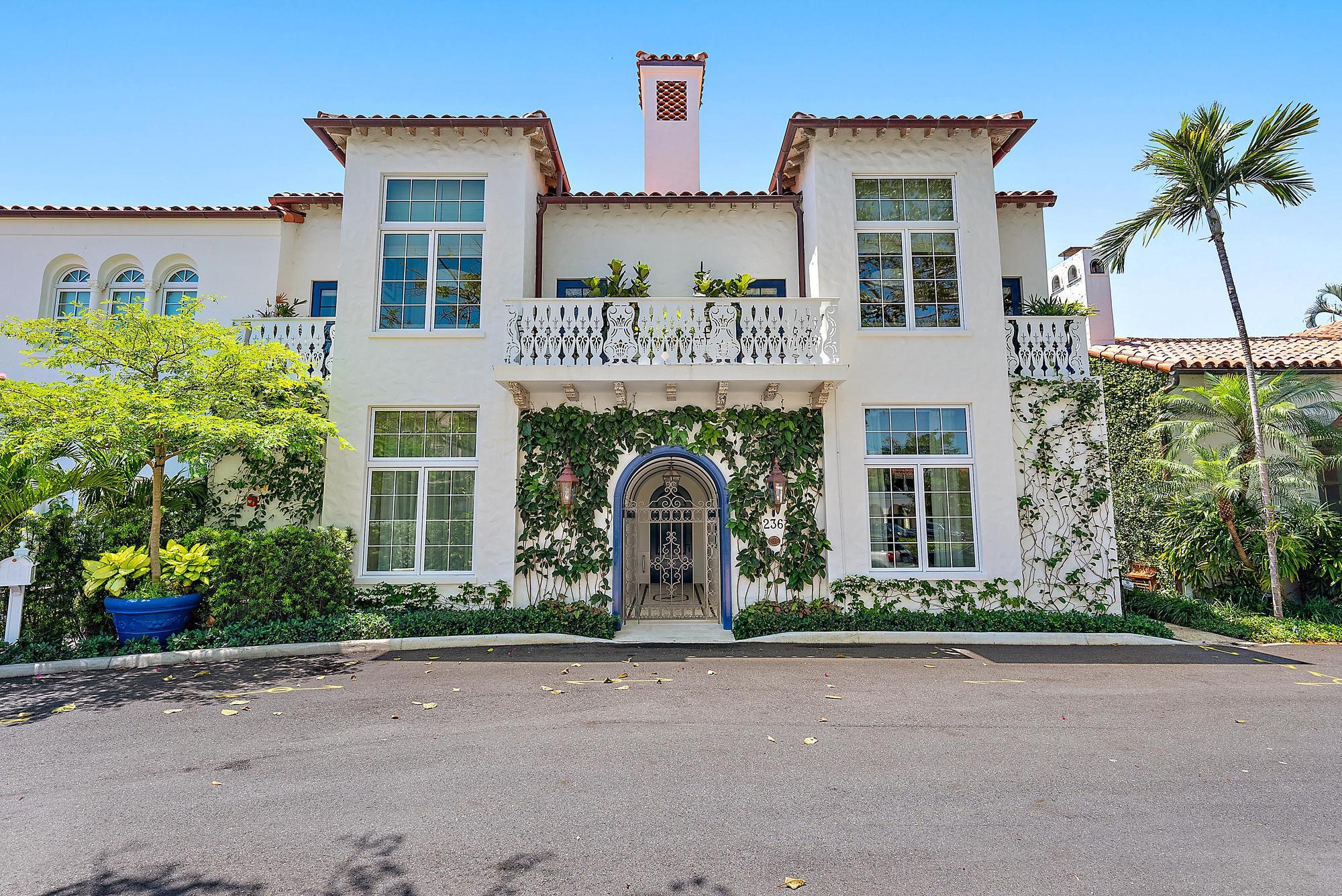 PELICAN LODGE CONDO - Residential