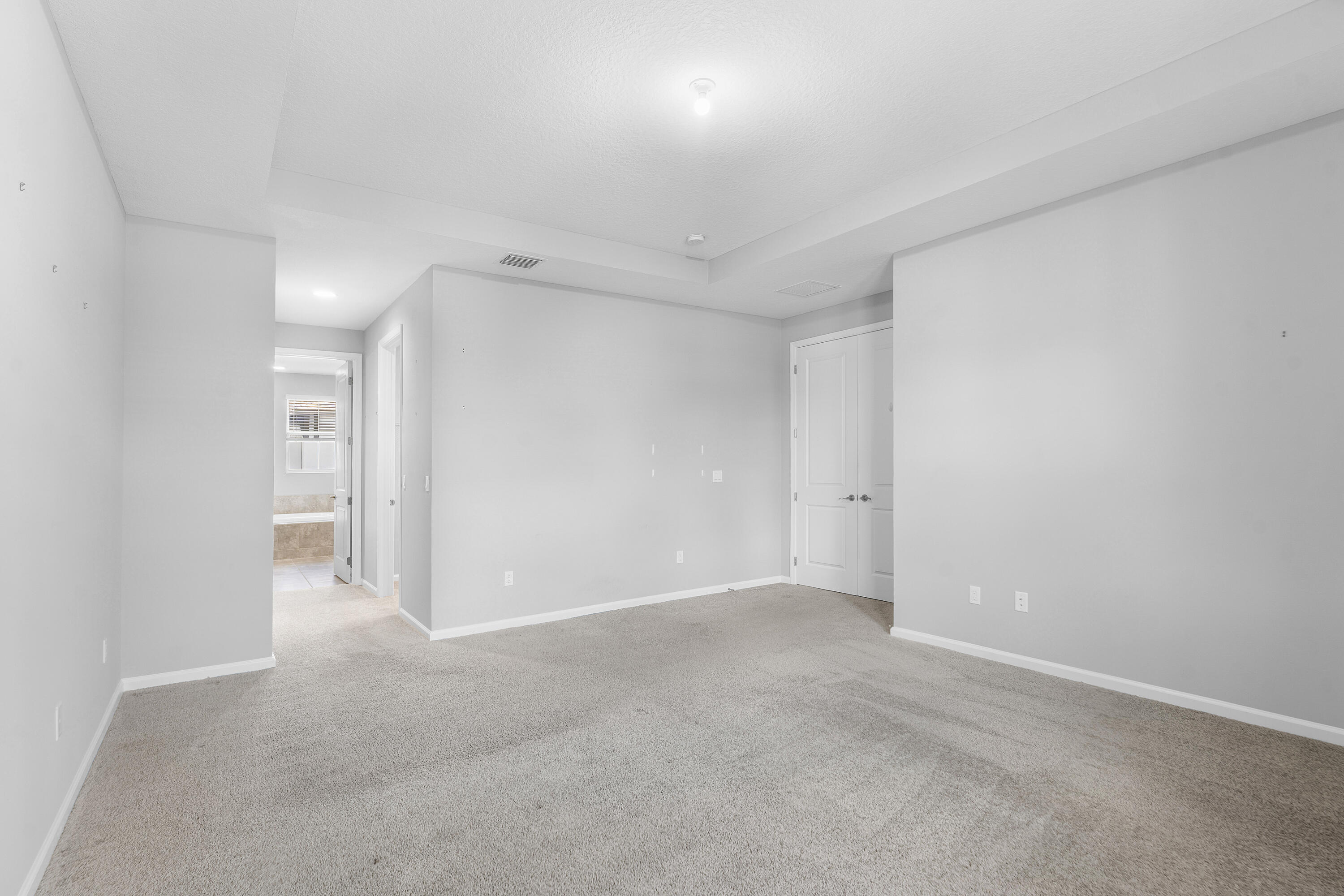 CROSSINGS OF WESTLAKE - Residential Lease