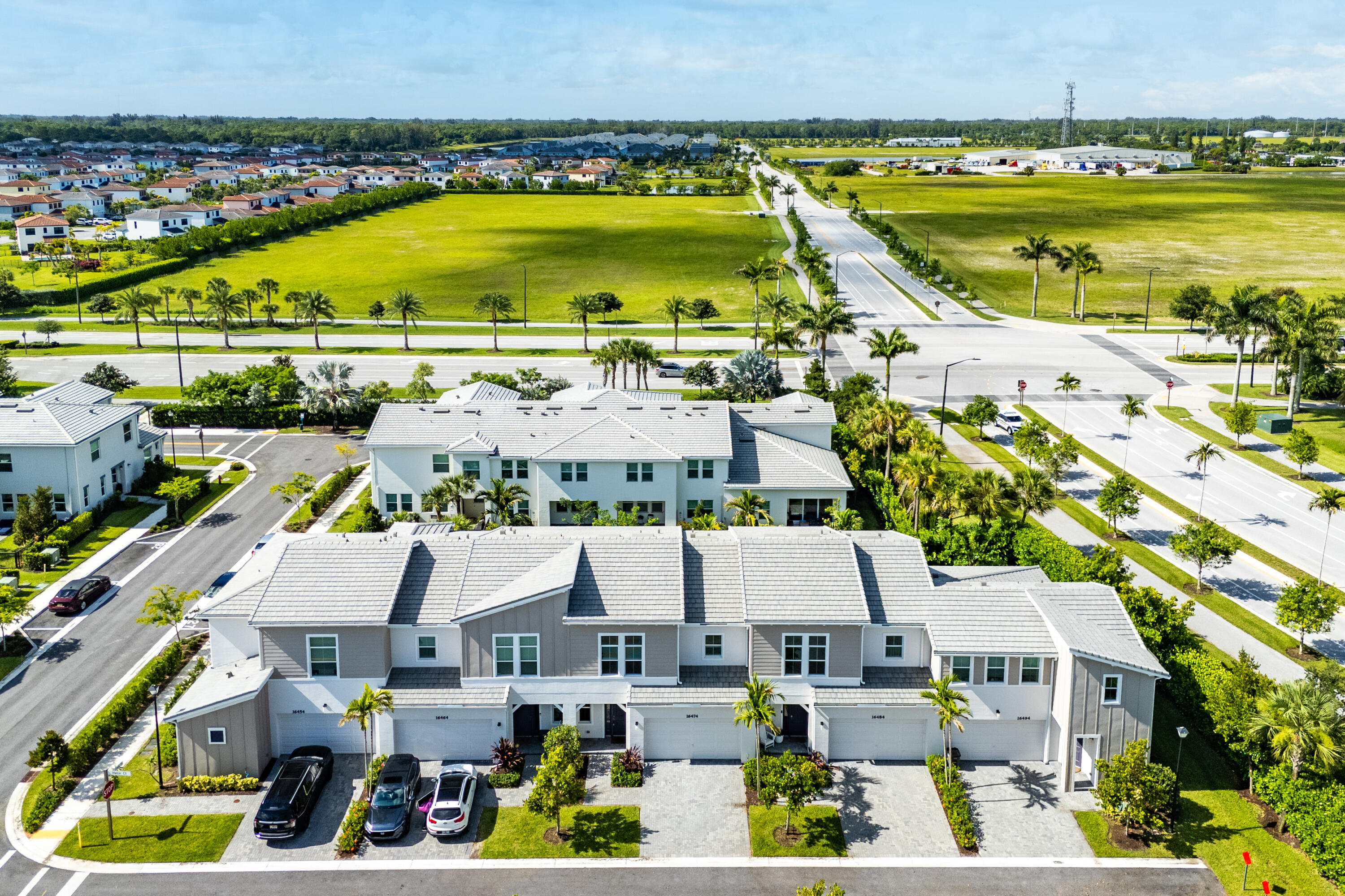 CROSSINGS OF WESTLAKE - Residential Lease