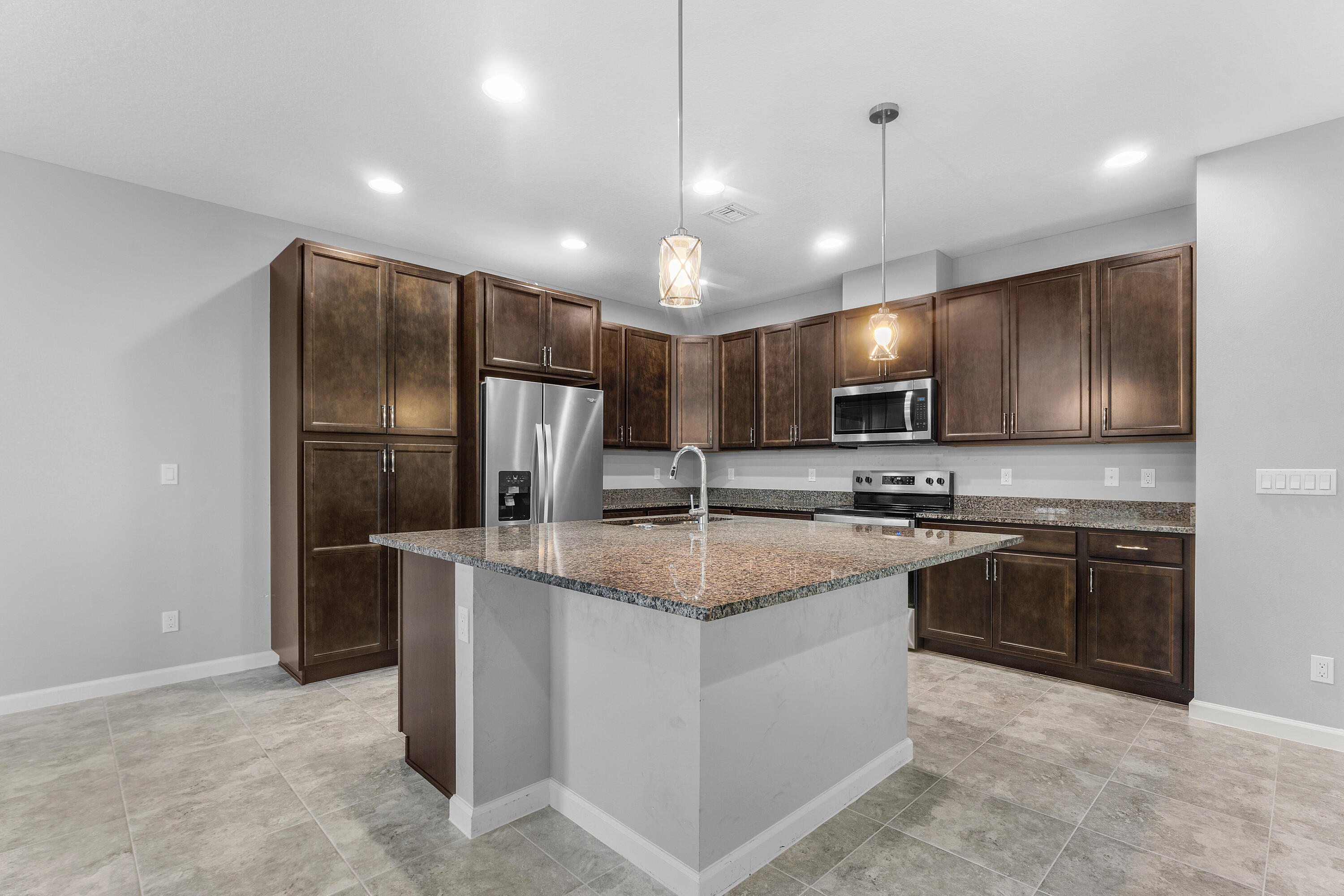 CROSSINGS OF WESTLAKE - Residential Lease