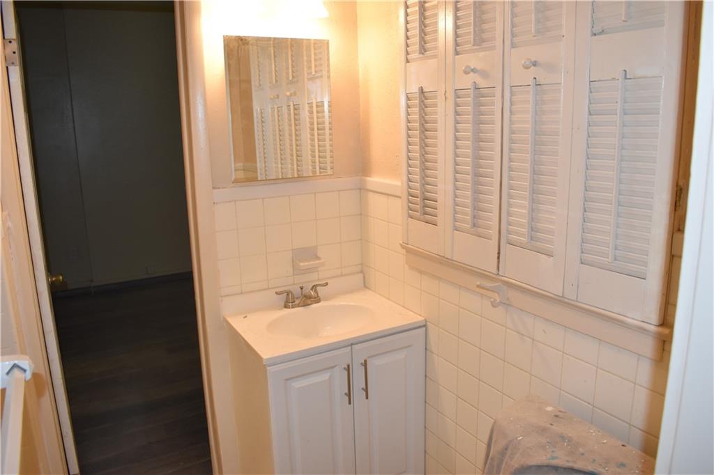 CROSS ADD TO PAHOKEE LTS - Residential