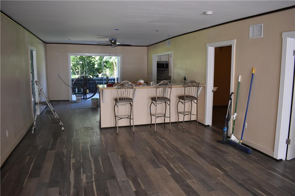 CROSS ADD TO PAHOKEE LTS - Residential