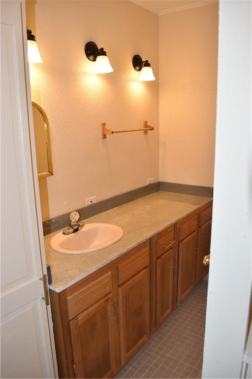 CROSS ADD TO PAHOKEE LTS - Residential