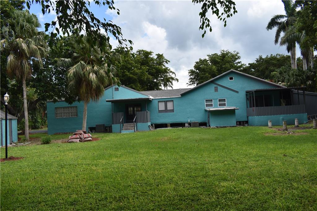 CROSS ADD TO PAHOKEE LTS - Residential