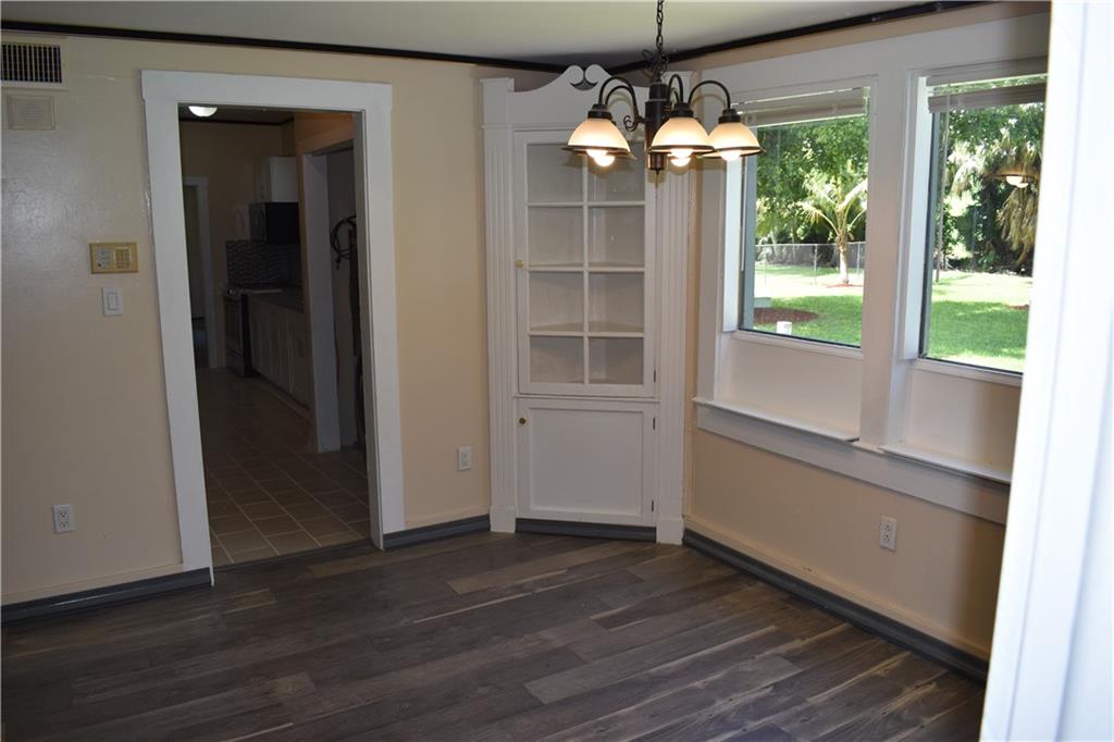 CROSS ADD TO PAHOKEE LTS - Residential