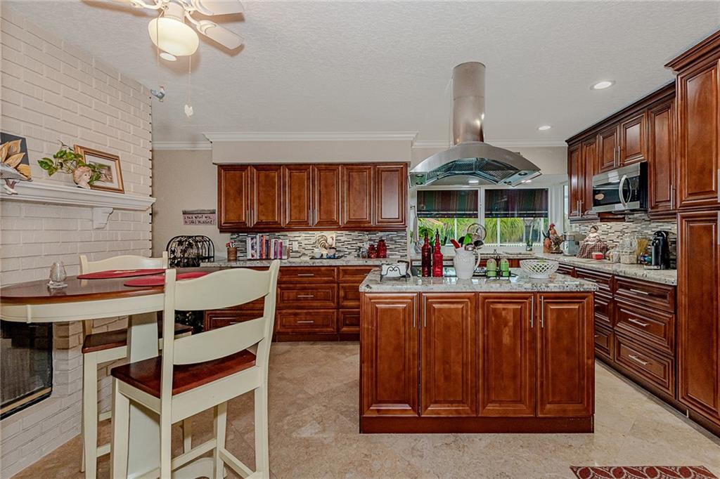Coral Spgs Country Club S - Residential