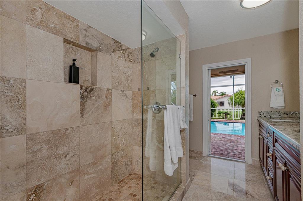 Coral Spgs Country Club S - Residential