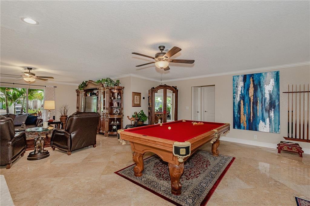 Coral Spgs Country Club S - Residential