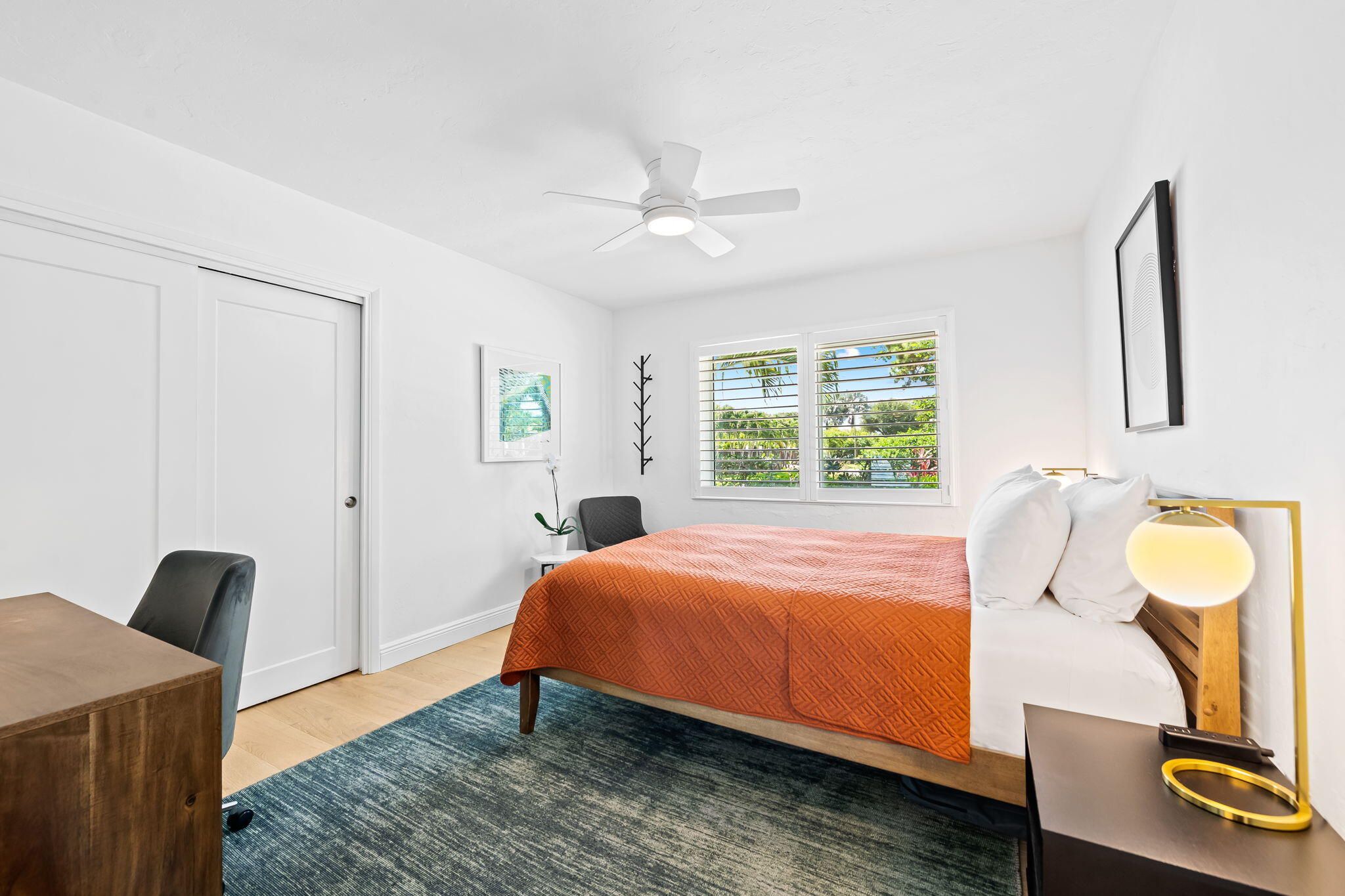 CORAL SHORES - Residential