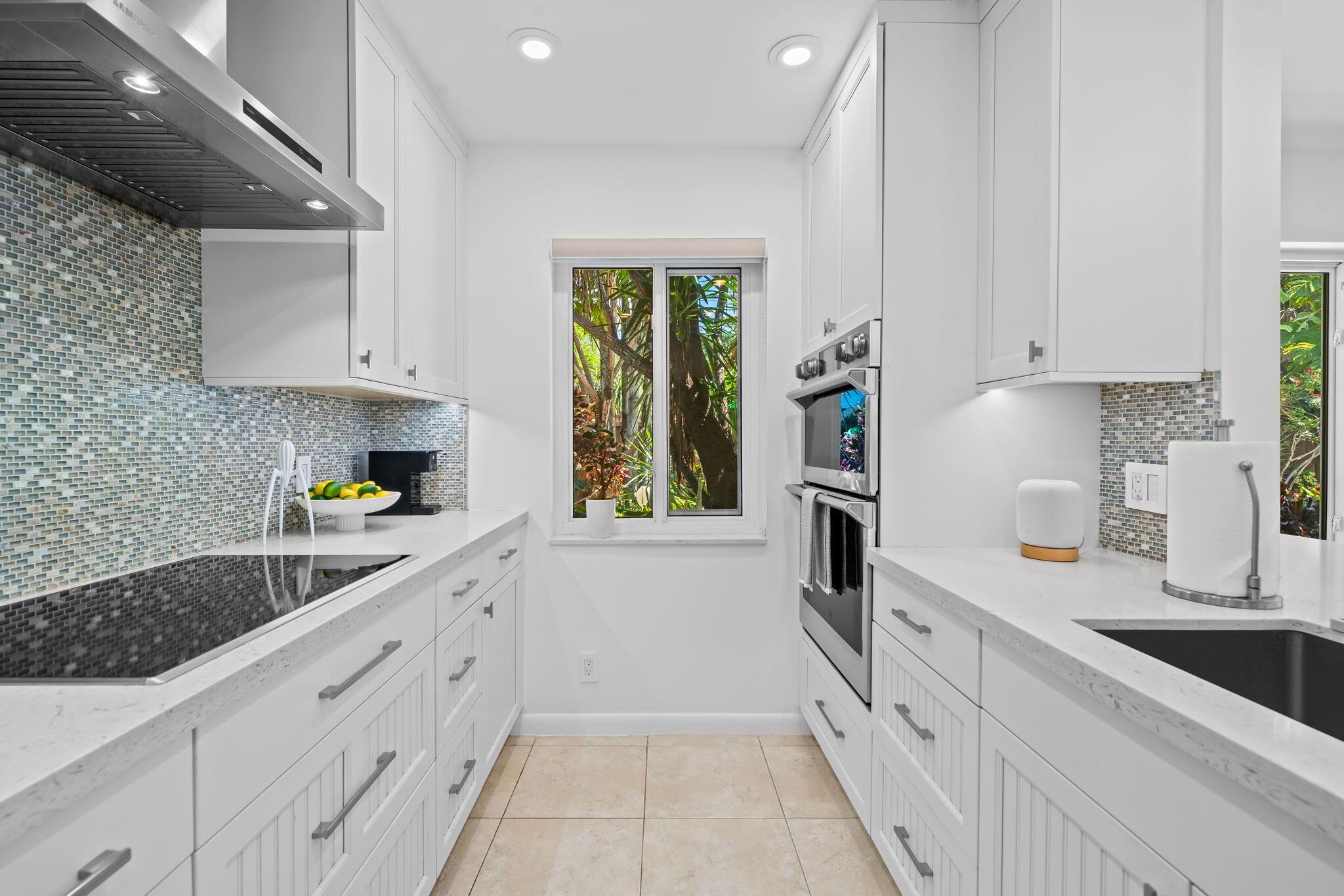 CORAL SHORES - Residential