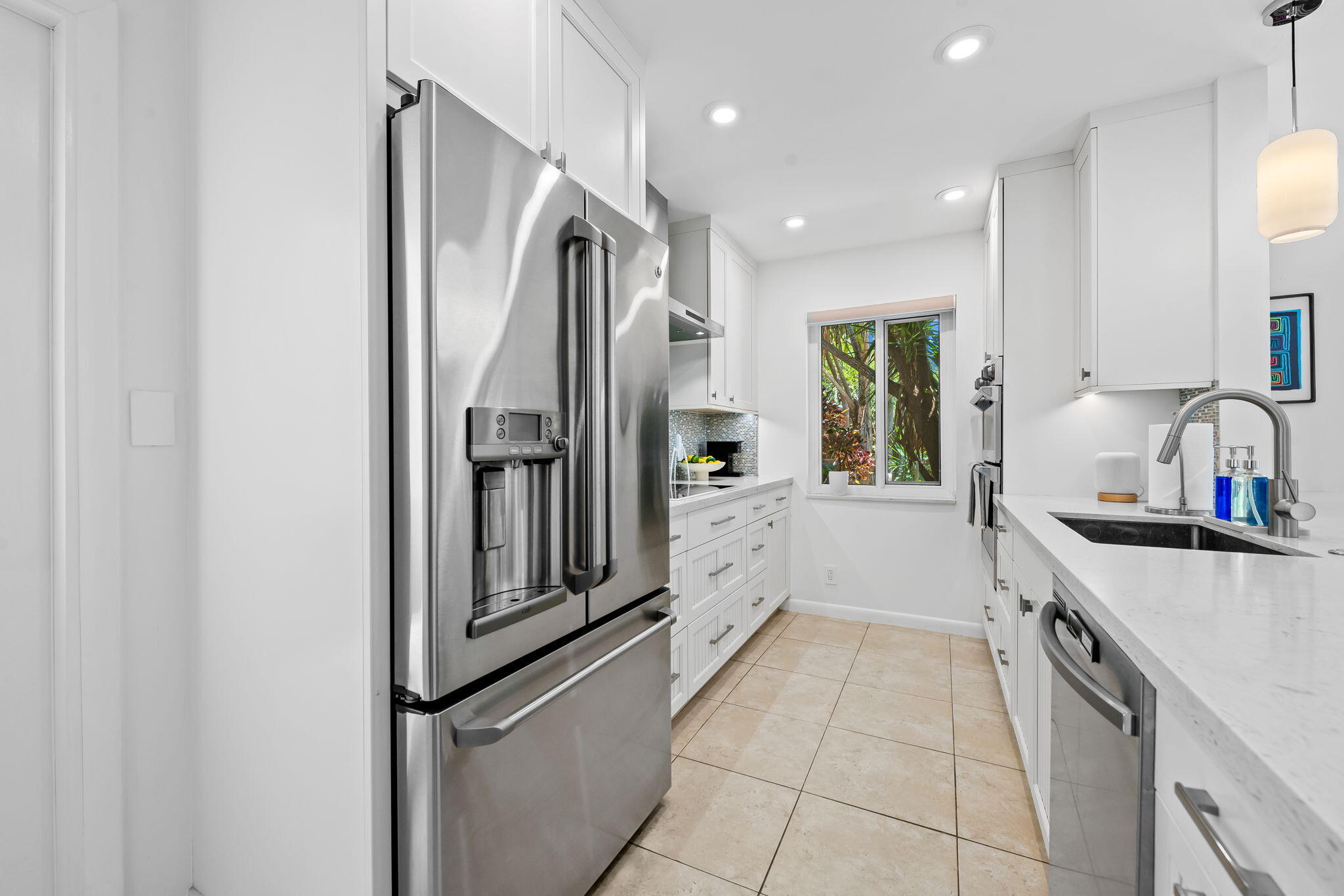 CORAL SHORES - Residential