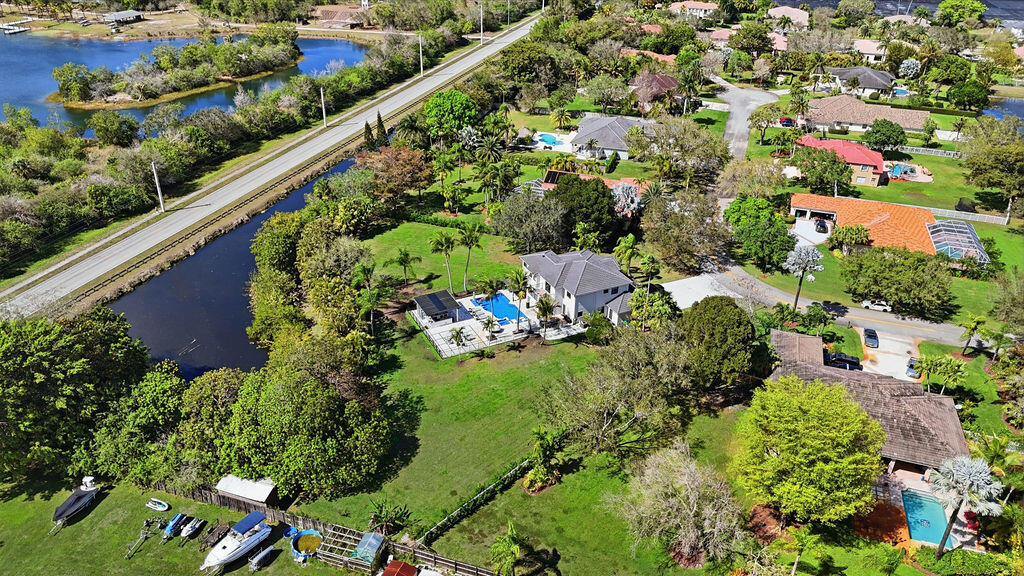CARLTON ESTATES-2 - Residential