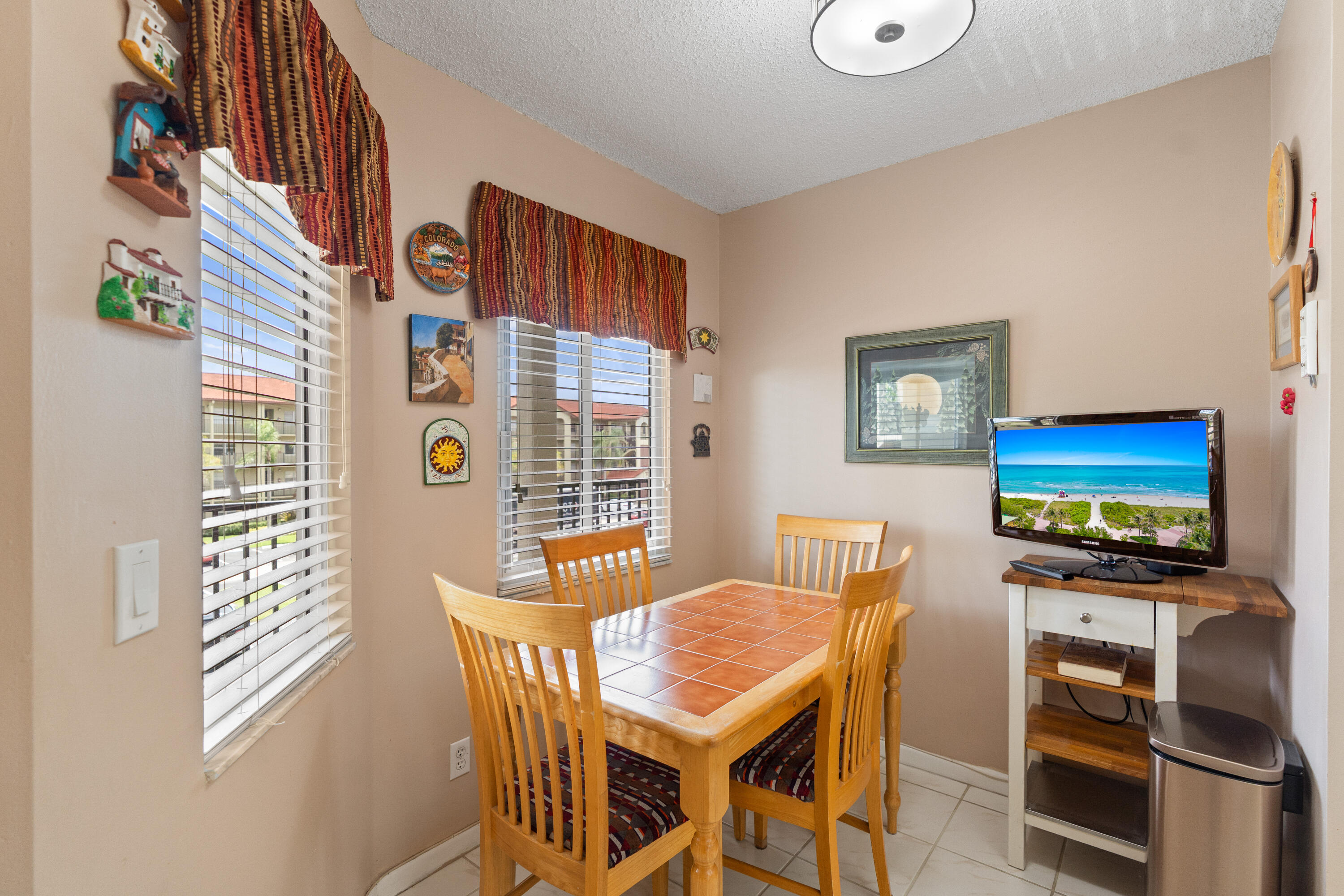 IVANHOE EAST AT CENTURY VILLAGE - Residential
