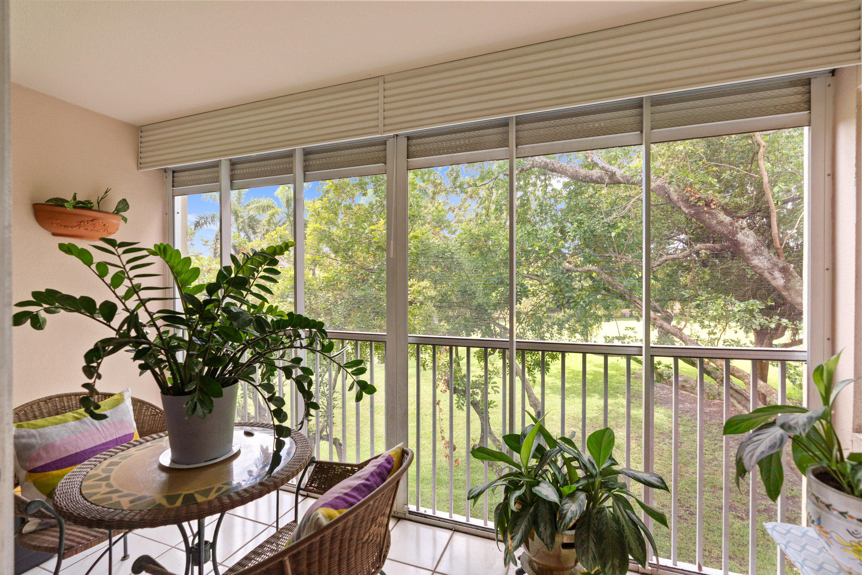 IVANHOE EAST AT CENTURY VILLAGE - Residential