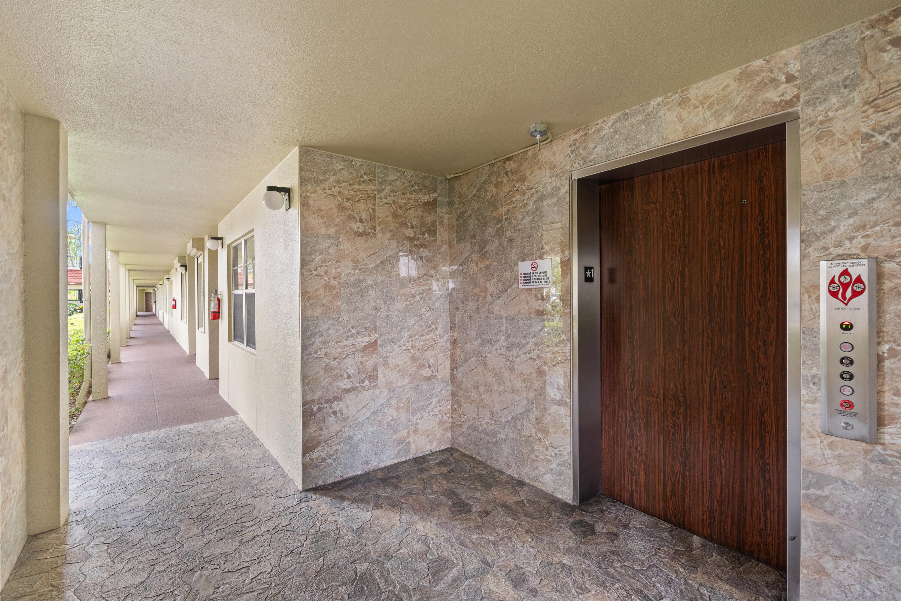 IVANHOE EAST AT CENTURY VILLAGE - Residential
