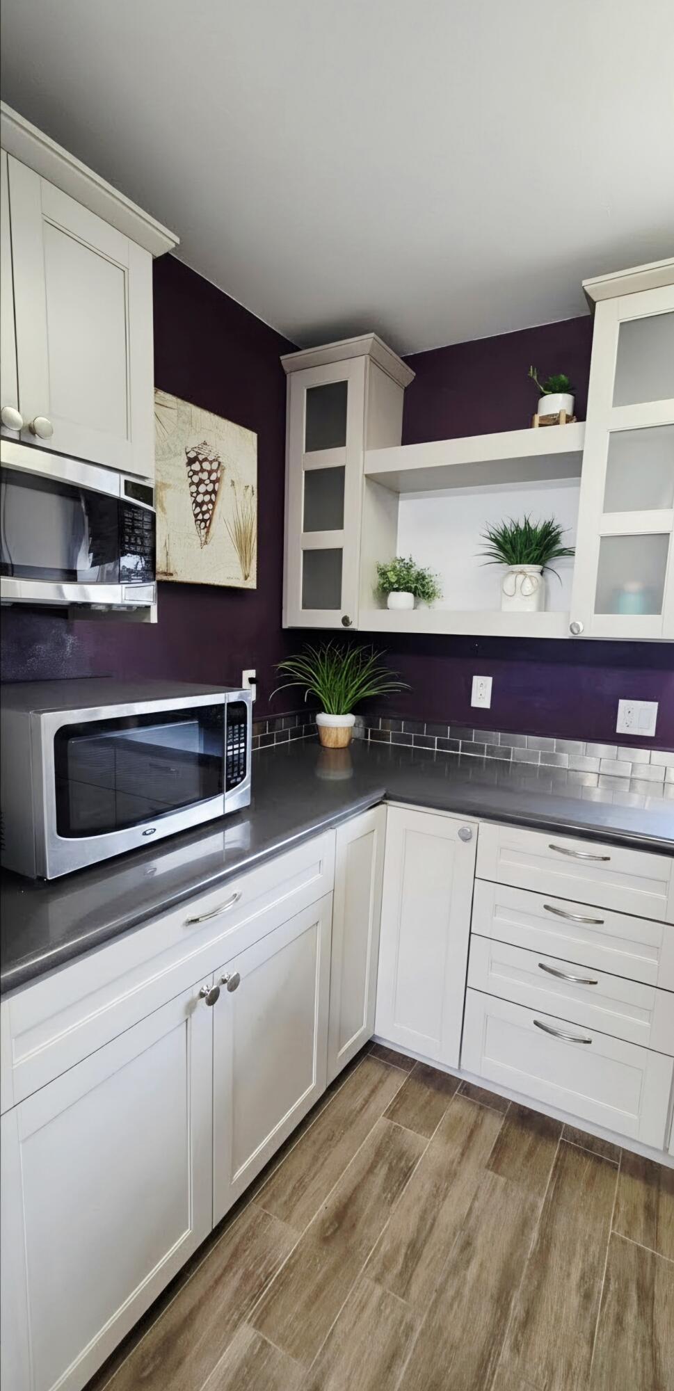FRENCH LEAVE WEST CONDO - Residential