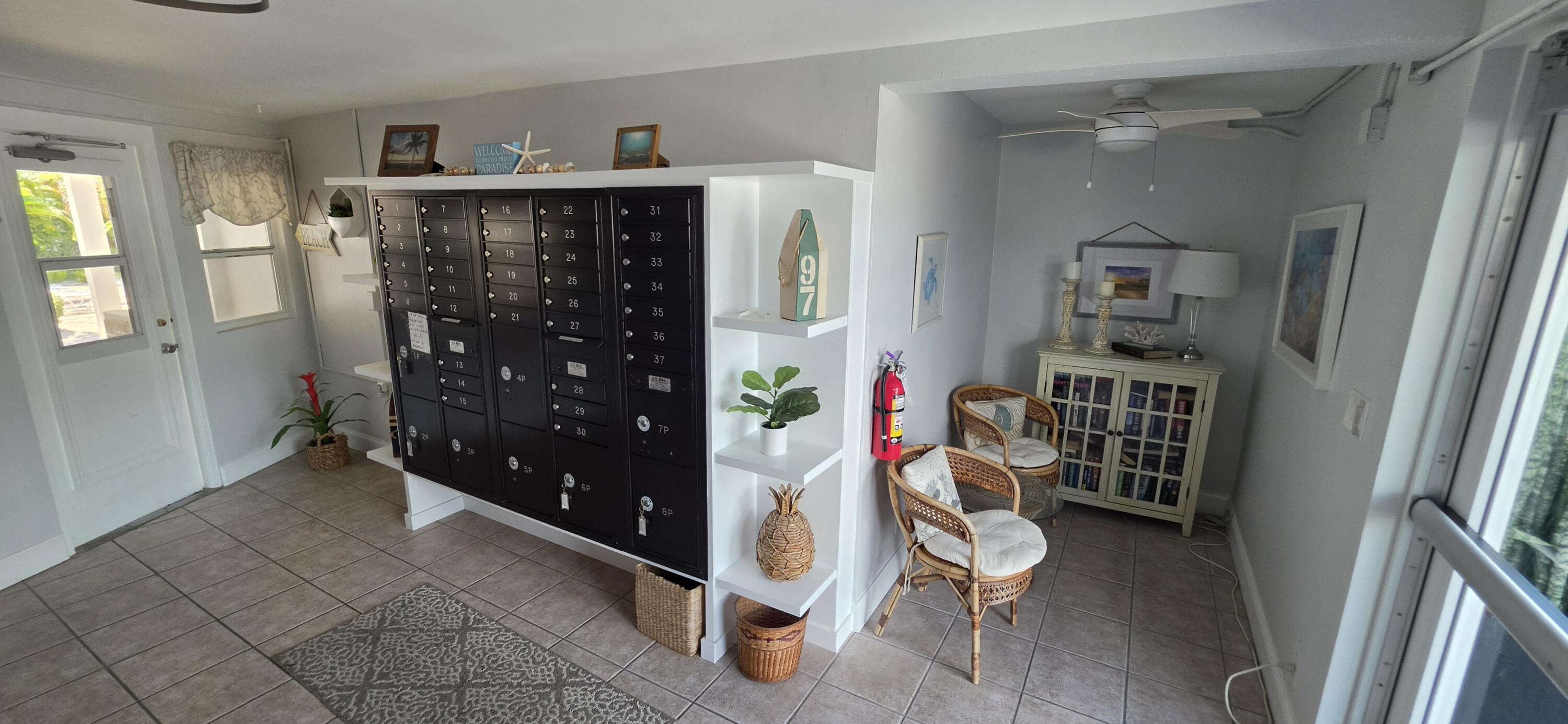 FRENCH LEAVE WEST CONDO - Residential