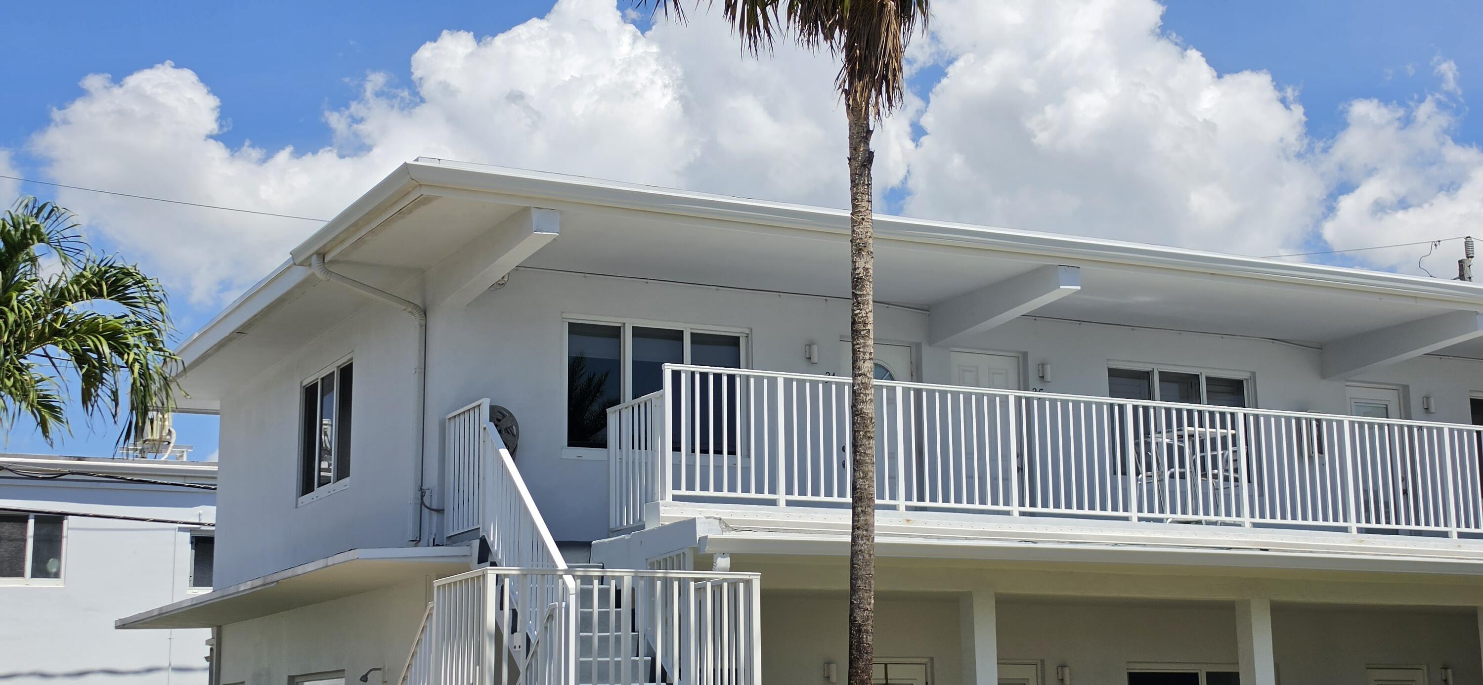 FRENCH LEAVE WEST CONDO - Residential