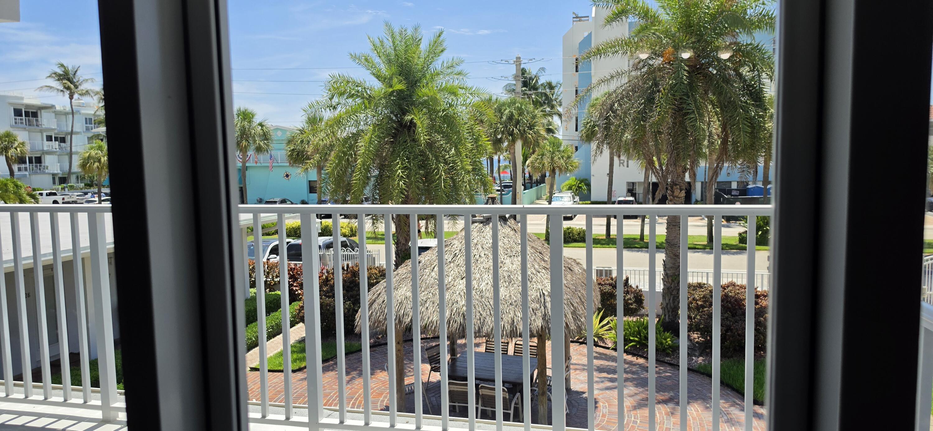 FRENCH LEAVE WEST CONDO - Residential