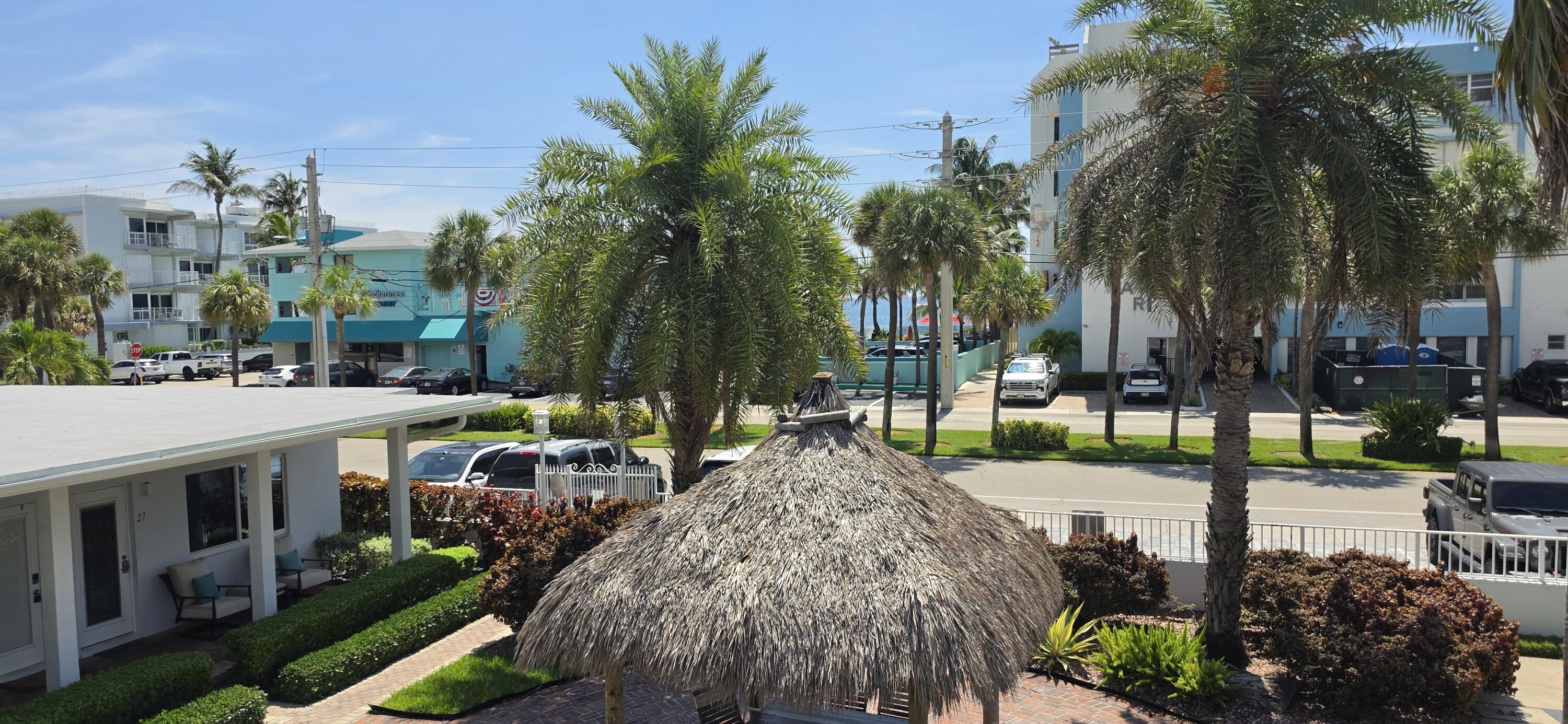 FRENCH LEAVE WEST CONDO - Residential