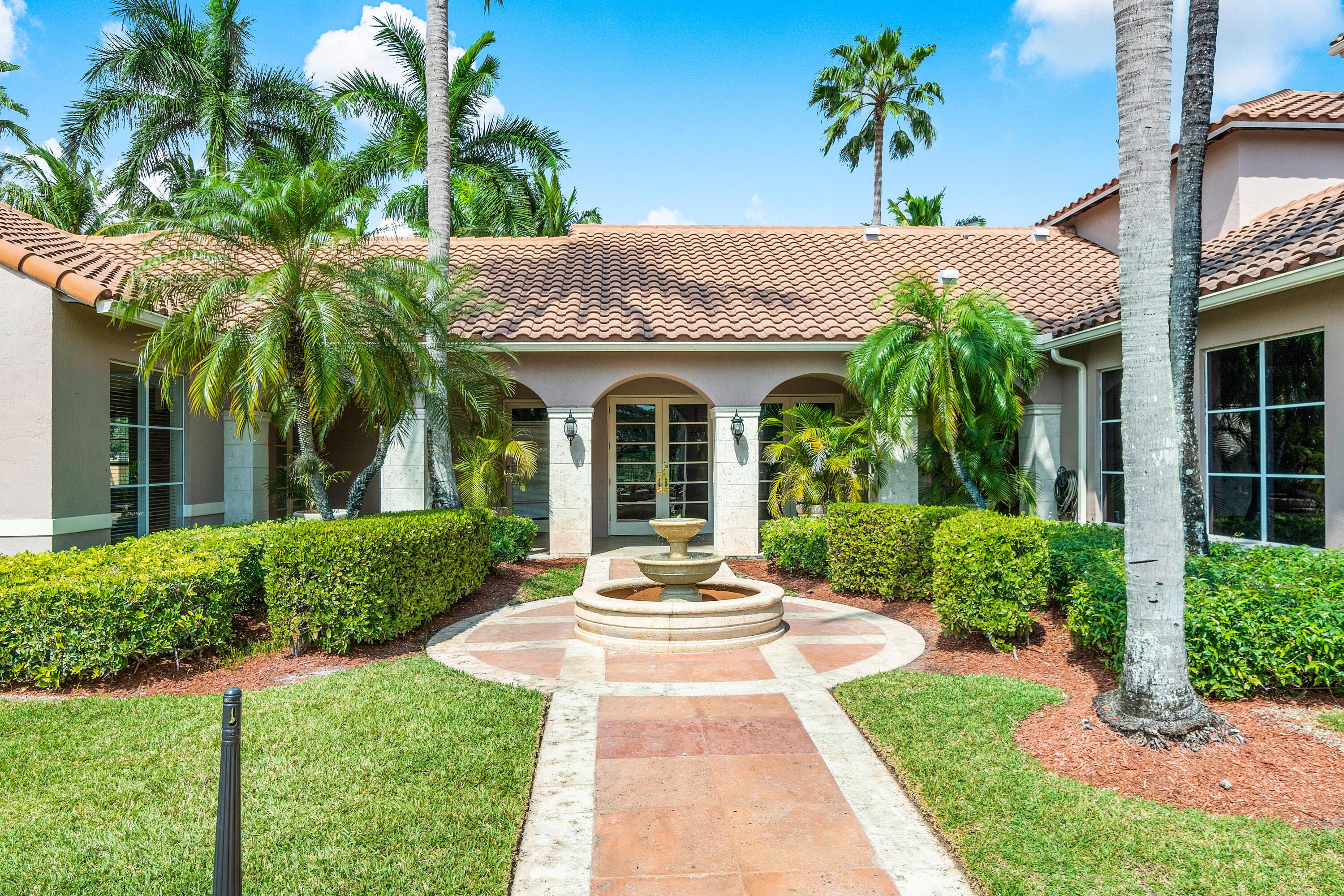 ST ANDREWS AT POLO CLUB CONDO - Residential